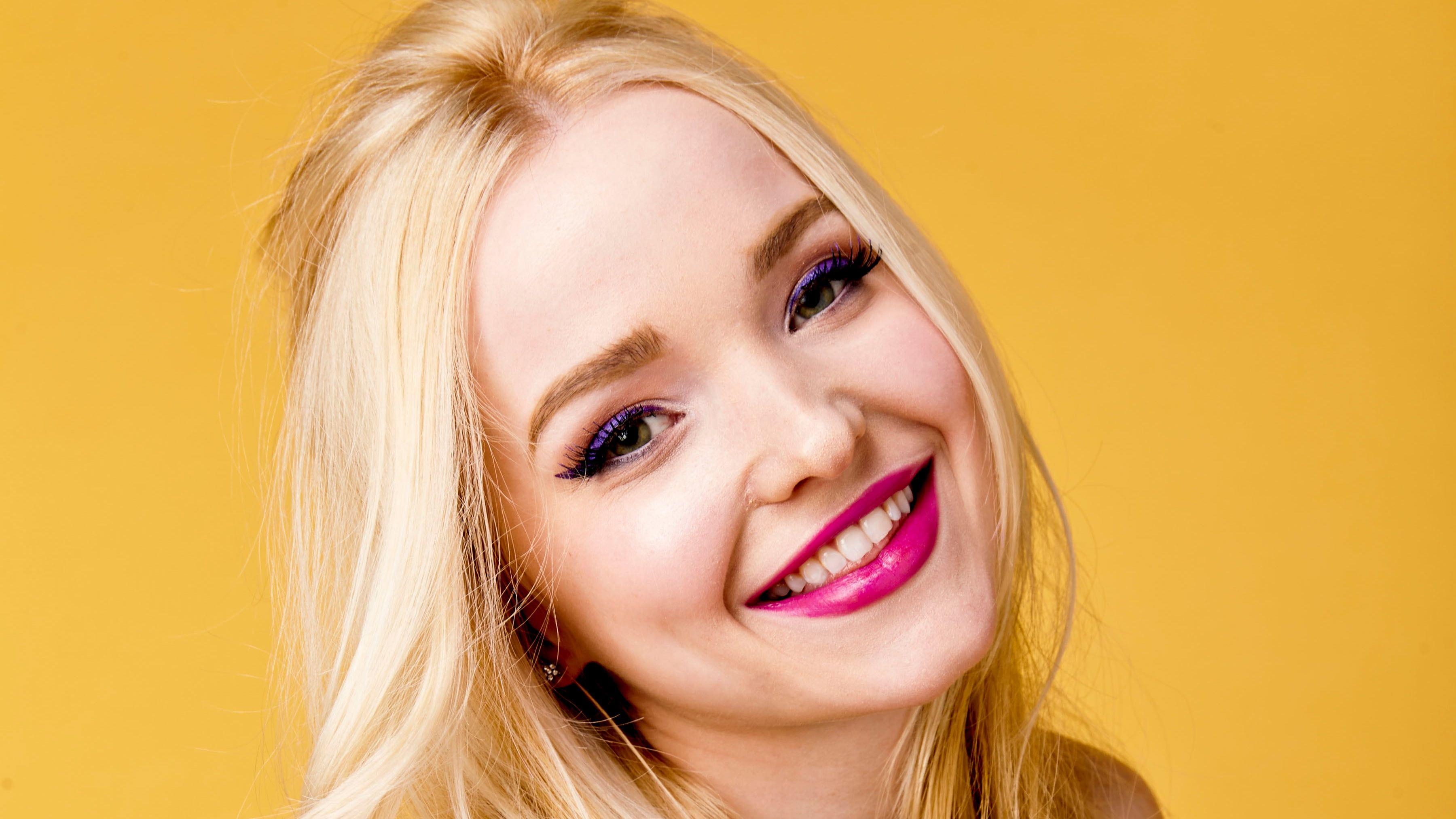 Dove Cameron, Pink, Lippenstift, Schönheit, Stil, 3600x2030 HD Desktop