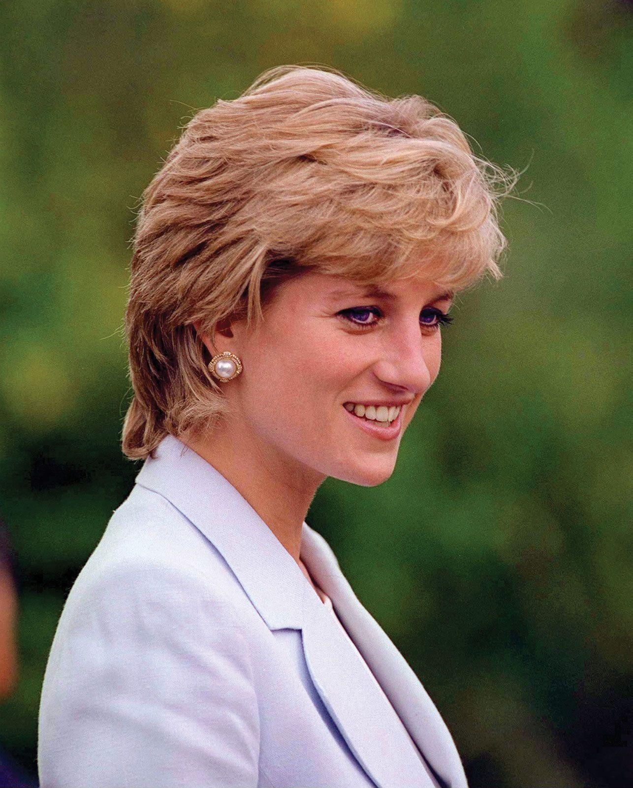 Prinzessin Diana, HD Bild, 1920x1080, royale Eleganz, kostenlos, 1290x1600 HD Handy