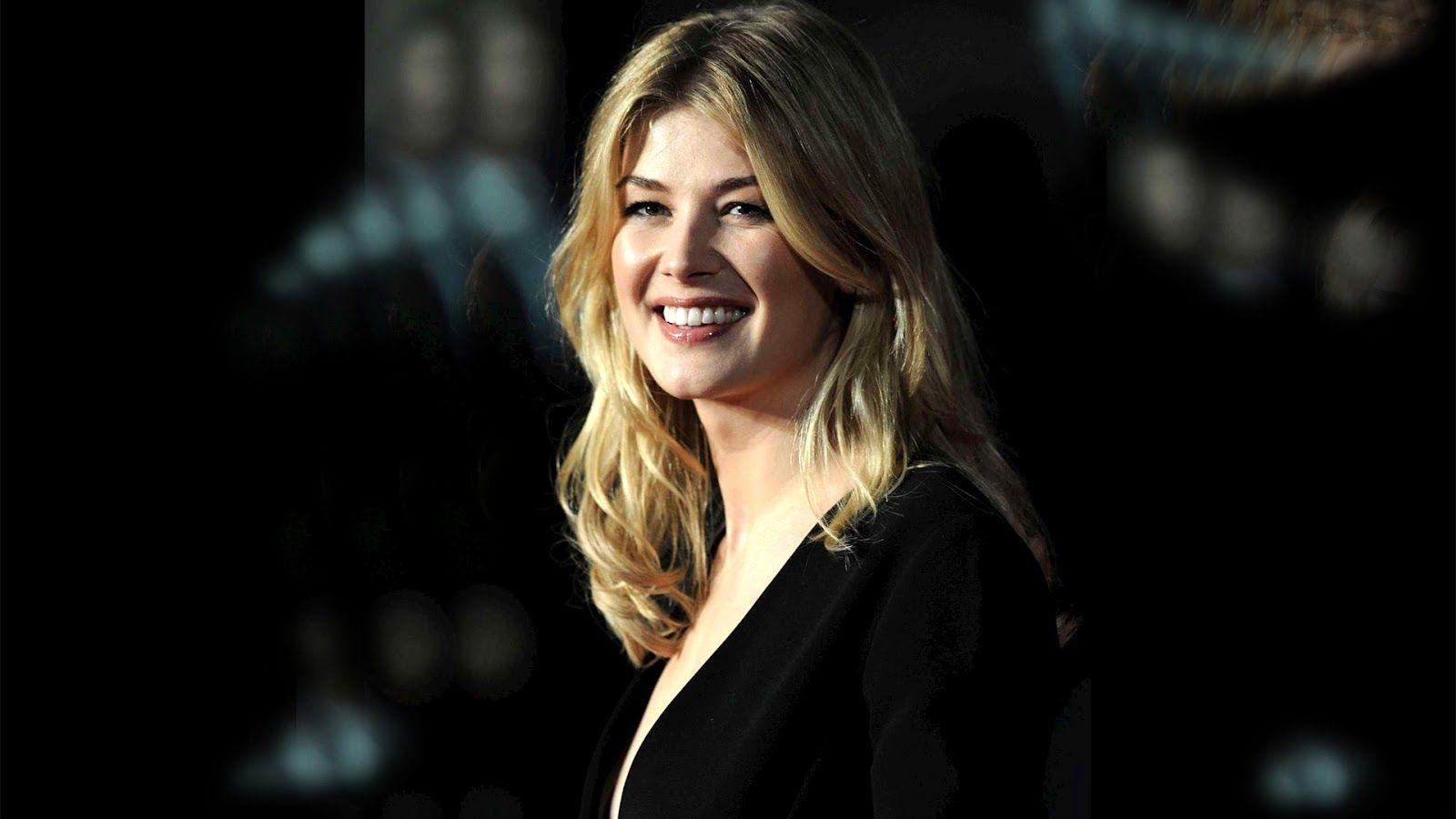 Rosamund Pike, Schauspielerin, Kino, Berühmtheit, Film, 1600x900 HD Desktop