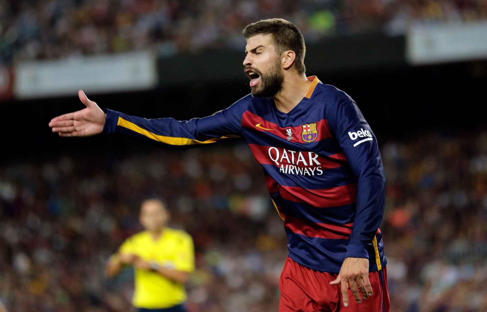 Gerard Piqué, Fußballhintergrund, hochauflösend, sportlich, berühmter Spieler, 2050x1320 HD Desktop