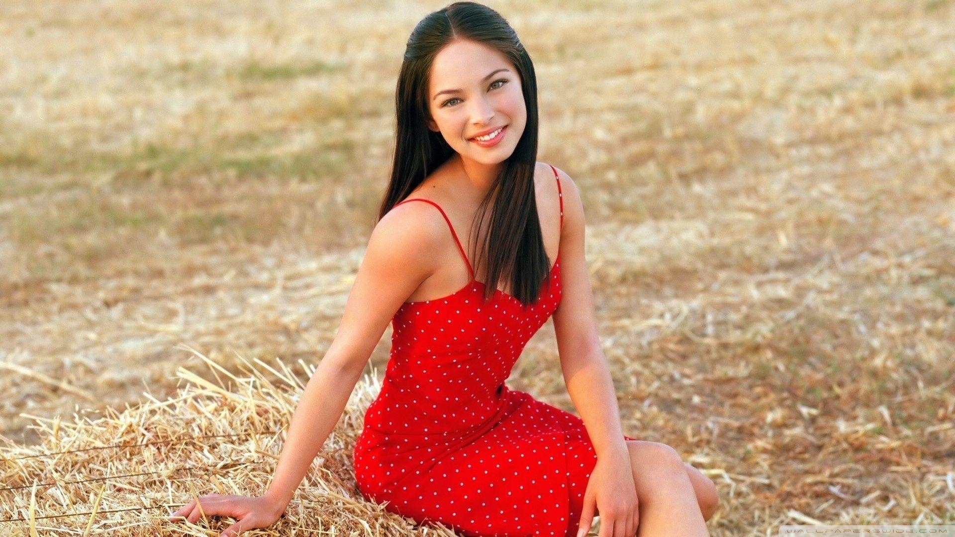 Kristin Kreuk, Rotes Kleid, Schauspielerin, Desktop, 4K, 1920x1080 Full HD Desktop