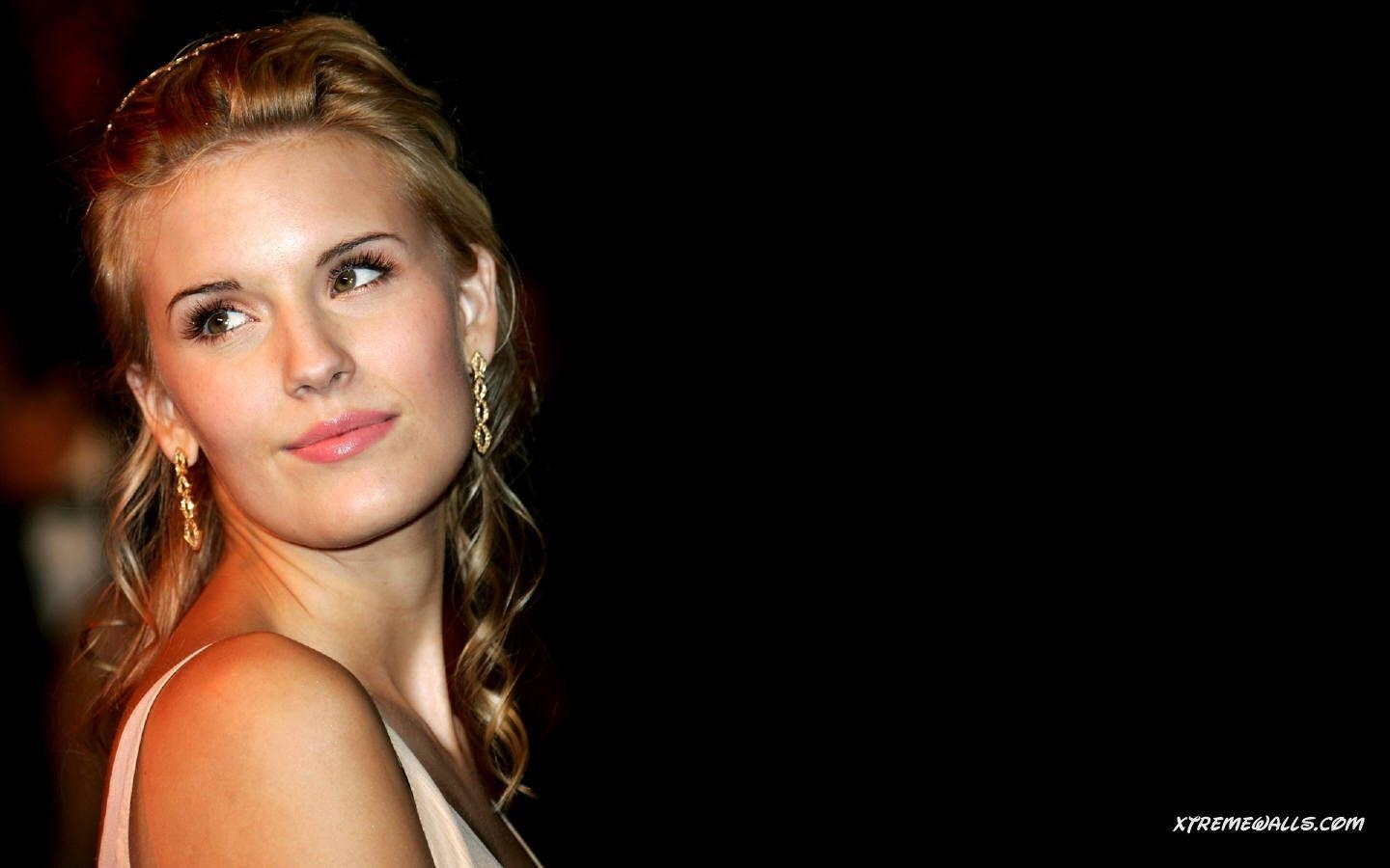 Maggie Grace, Download, Desktop, Hollywood, Mobil, 1440x900 HD Desktop