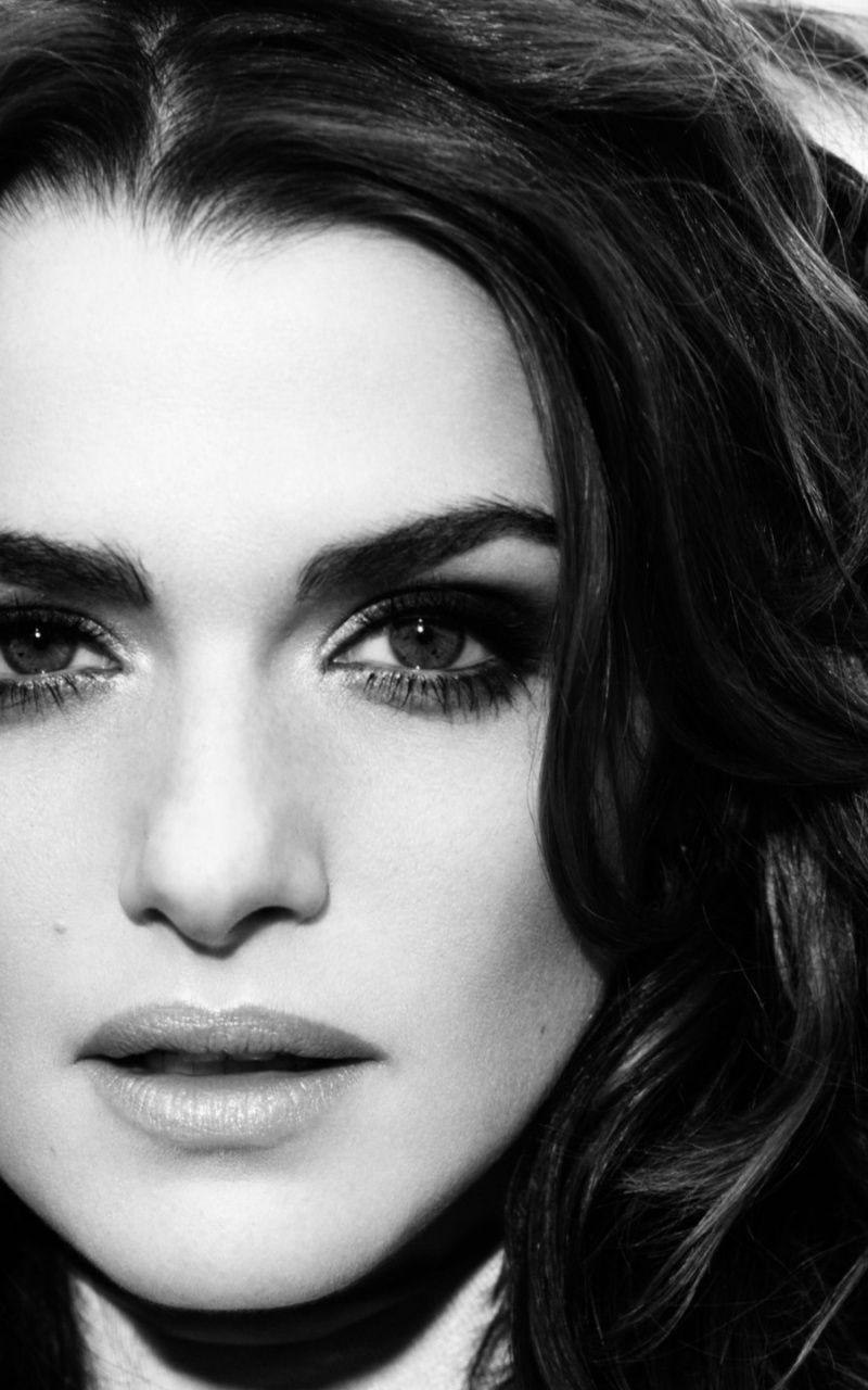 Rachel Weisz, Monochrom, Nahaufnahme, Schauspielerin, Hintergrund, 800x1280 HD Handy