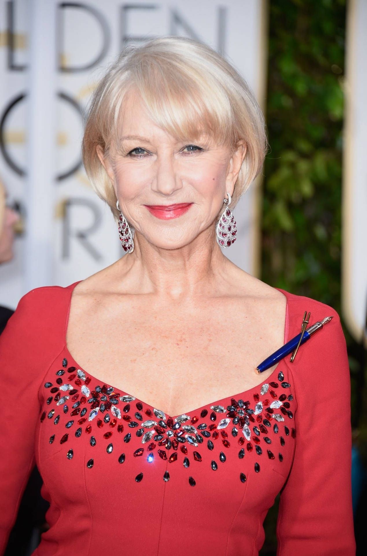 Helen Mirren, goldene Kleider, Globes, roter Teppich, Schauspielerin, 1270x1920 HD Handy