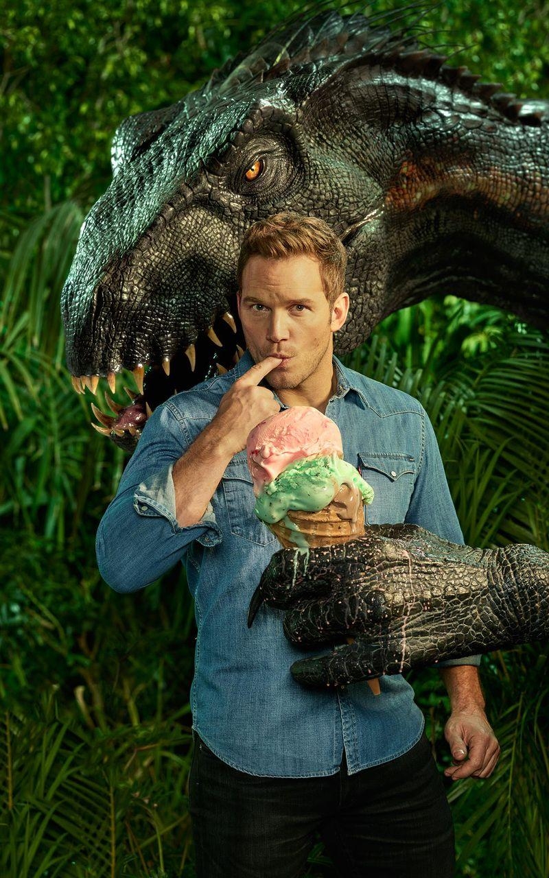 Chris Pratt, Indoraptor, Jurassic World, Dinosaurier, Film, 800x1280 HD Handy