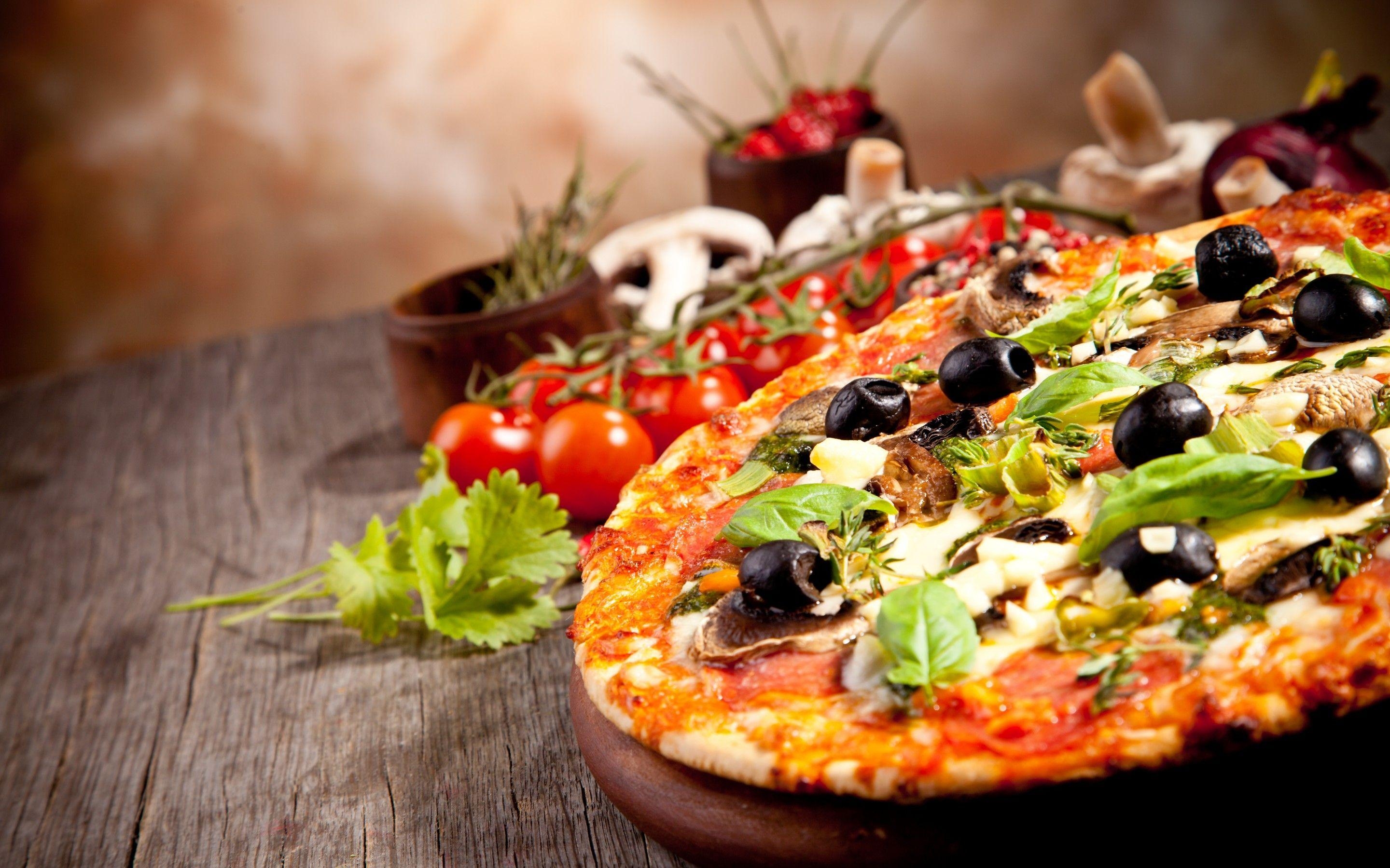 Pizza, Lebensmittel, Italienisch, Belag, Genuss, 2880x1800 HD Desktop