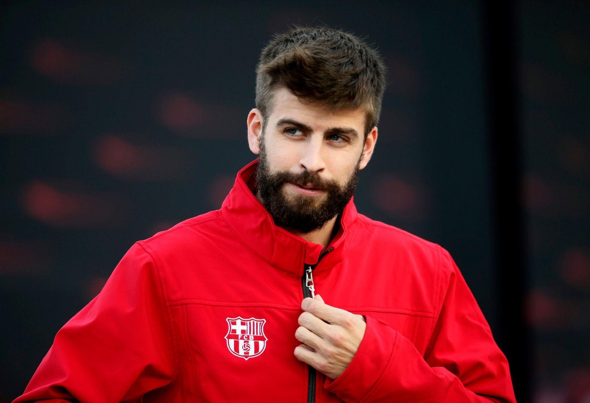 Gerard Piqué, Bild, Foto, Hintergrund, Fußball, 1920x1320 HD Desktop