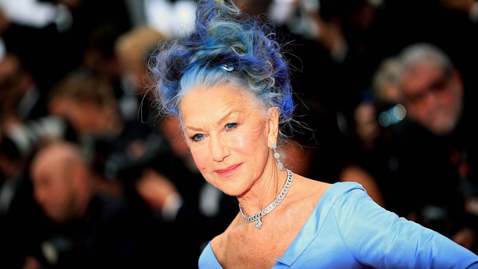 Helen Mirren, Cannes, Blaue Haare, Filmfestival, Schauspielerin, 1600x900 HD Desktop