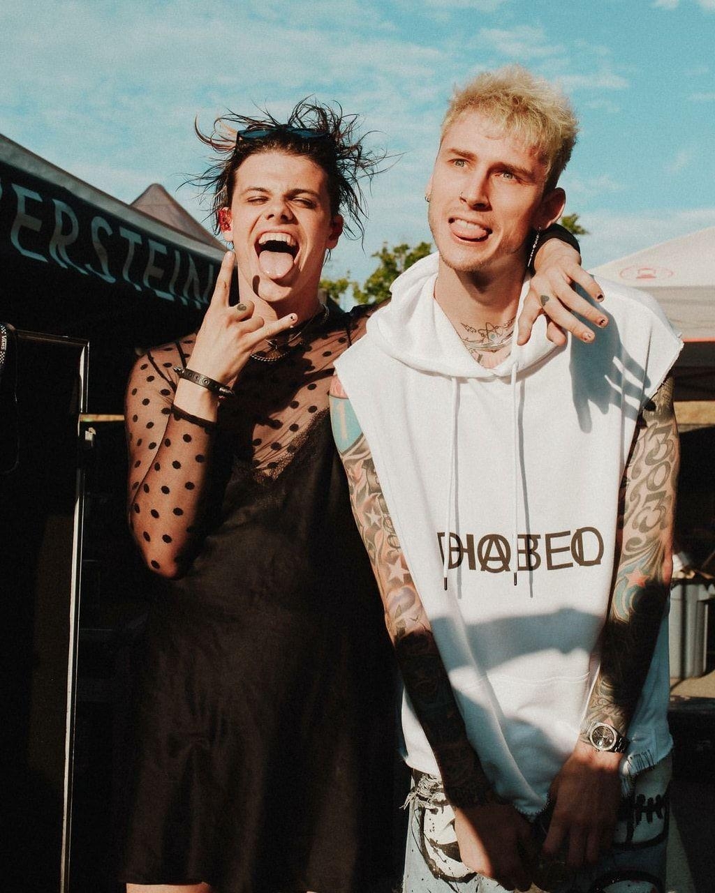 Yungblud, Machine Gun Kelly, Bild, Künstler, Musik, 1030x1280 HD Handy