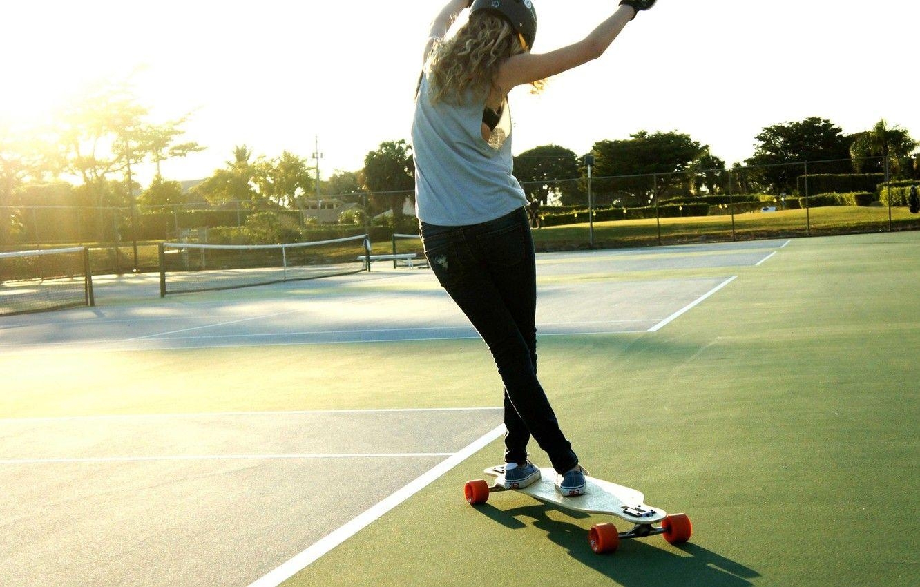 Longboarding, Mädchen, Sportplatz, Foto, Desktop, 1340x850 HD Desktop