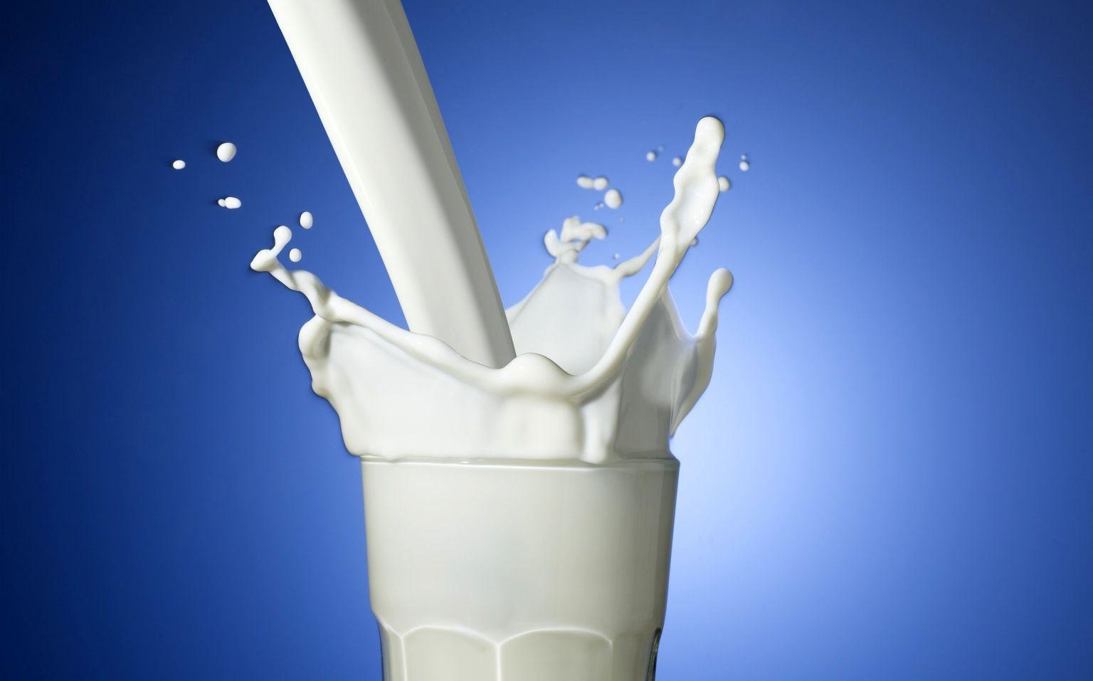 Milch, HD, Foto, Glas, Flüssigkeit, 1540x960 HD Desktop