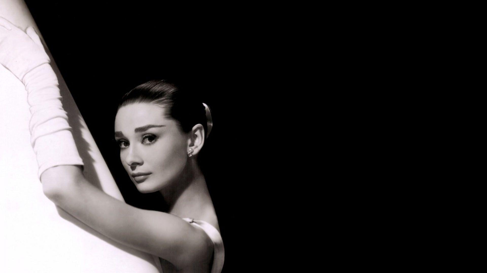 Audrey Hepburn, HD-Qualität, Klassisch, Schönheit, Filmikone, 1920x1080 Full HD Desktop