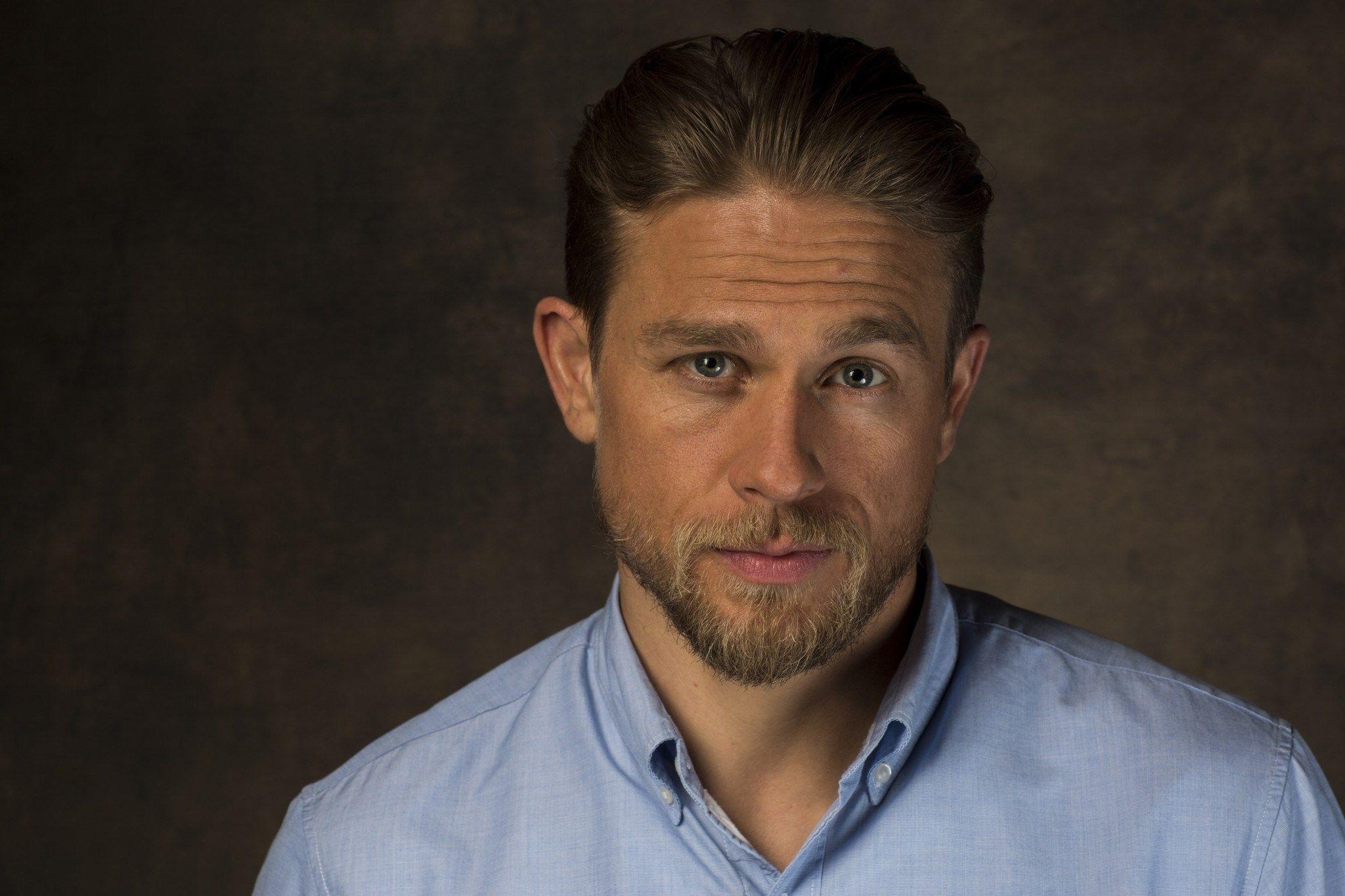 Charlie Hunnam, HD, Desktop, Schauspieler, männlich, 2050x1370 HD Desktop