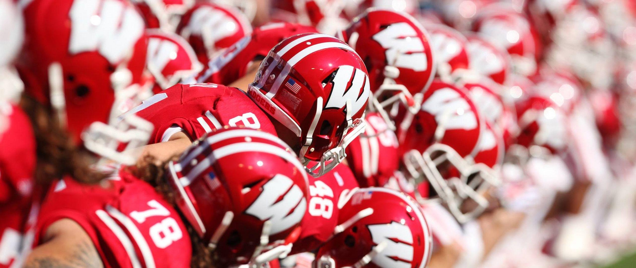 Wisconsin Badgers, Hintergrund, College, Sport, Reisen, 2560x1080 Dual Screen Desktop