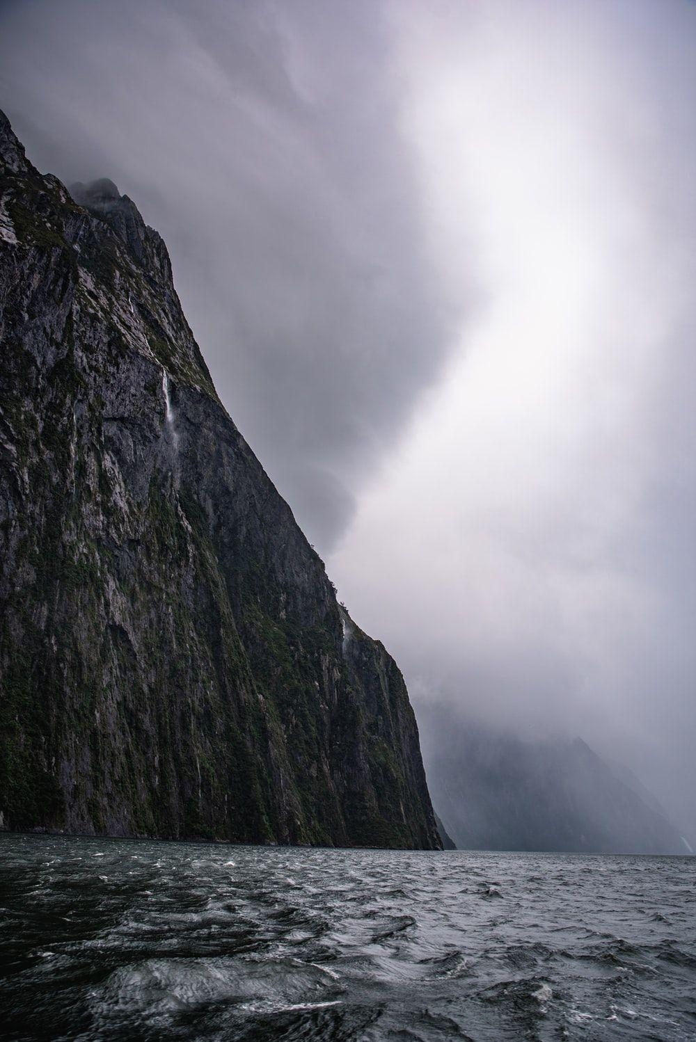 Milford Sound, Neuseeland, Bild, Herunterladen, Kostenlos, 1000x1500 HD Handy