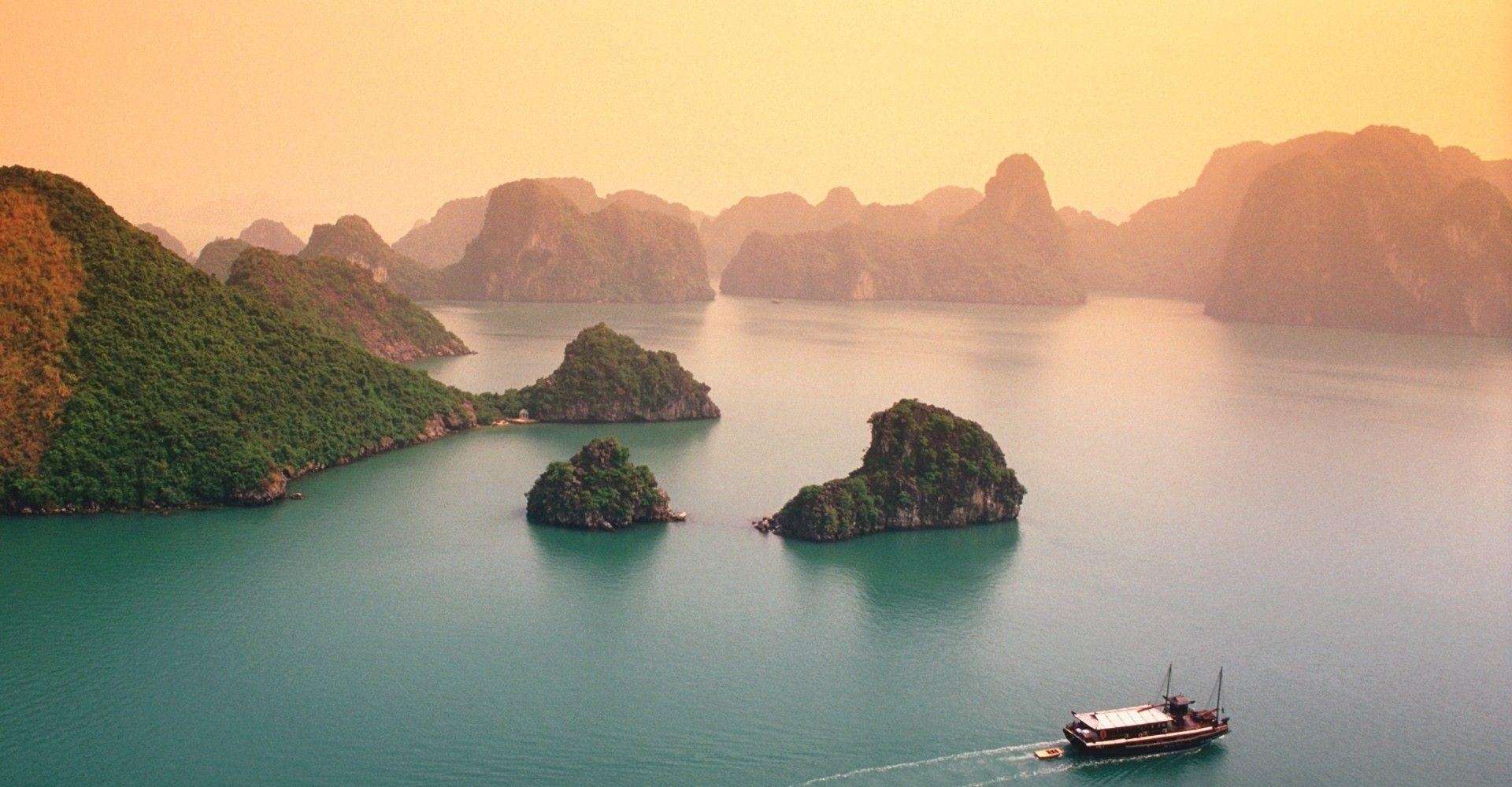 Landschaft, Ha Long Bucht, Nebel, Vietnam, Strand, 1920x1000 HD Desktop