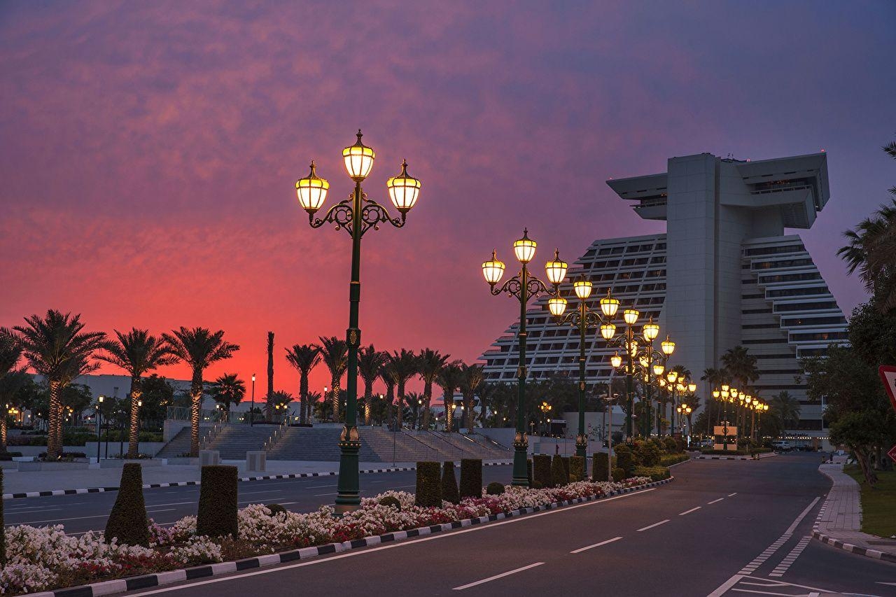 Doha, Katar, Nacht, Stadtlichter, Straßen, 1280x860 HD Desktop