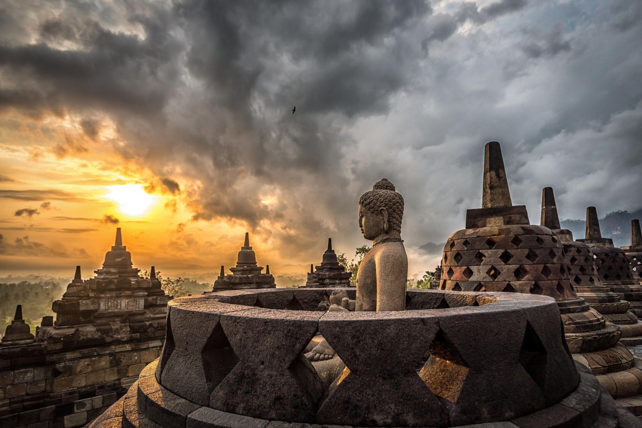 Borobudur Tempel, Größter Buddhismus, Indonesien, Architektur, Historische Stätte, 2050x1370 HD Desktop