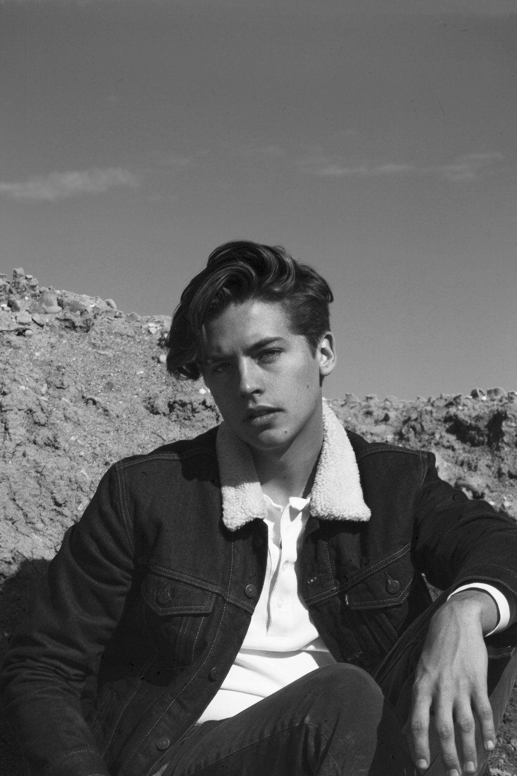 Cole Sprouse, Hintergrund, Schauspieler, TV, 2019, 1030x1540 HD Handy