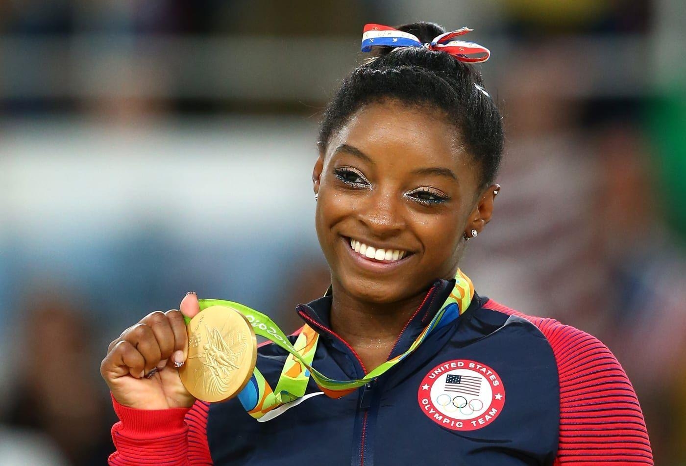 Simone Biles, Goldmedaillen, Sparsamkeit, Spitzensportlerin, Erfolg, 1400x950 HD Desktop