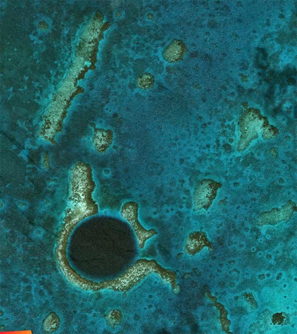 Great Blue Hole, Weltall, Belize, Naturwunder, Fotografie, 1000x1130 HD Handy