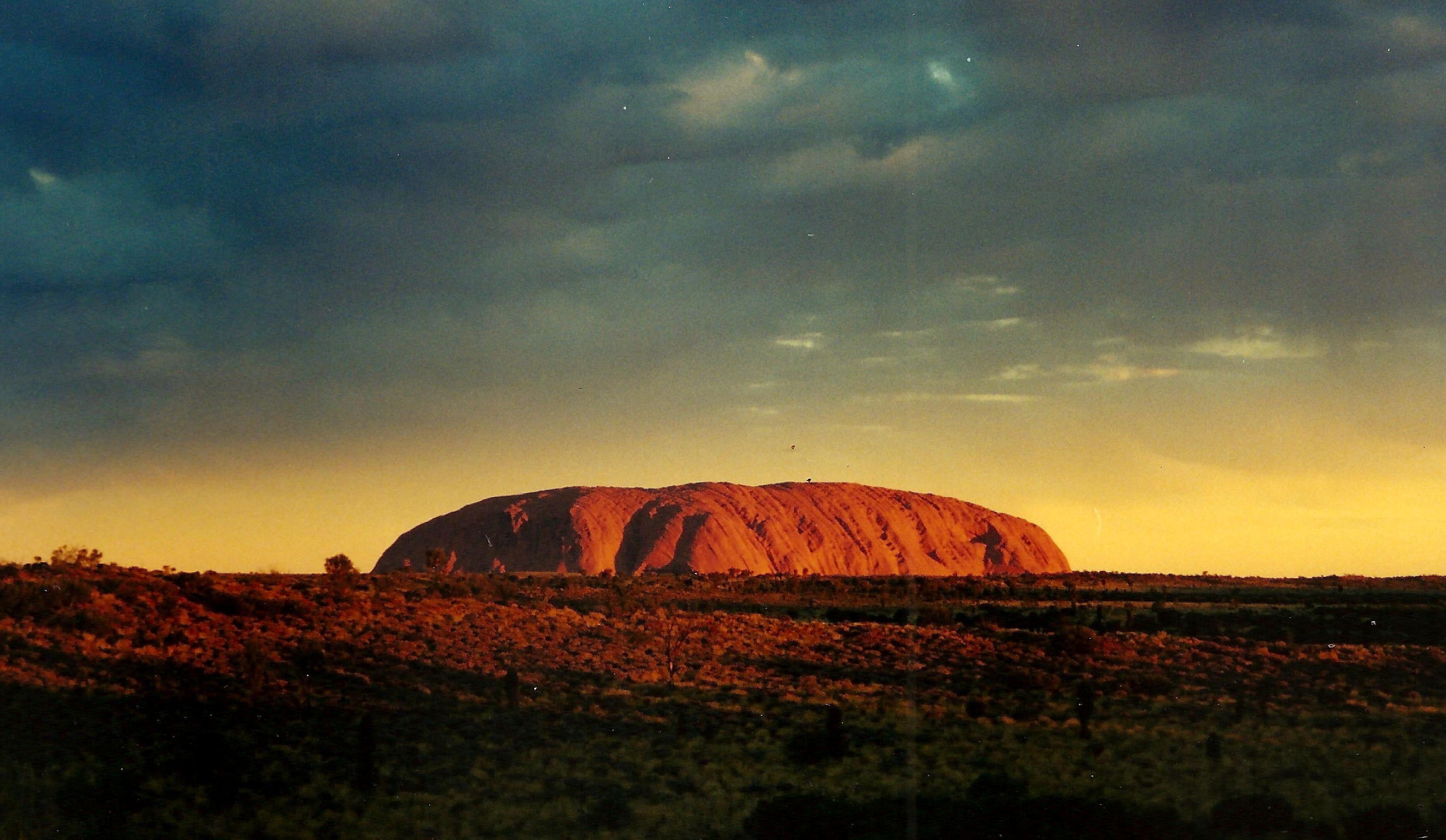 Uluru, HD, Hintergrund, Kostenlos, Download, 3330x1940 HD Desktop