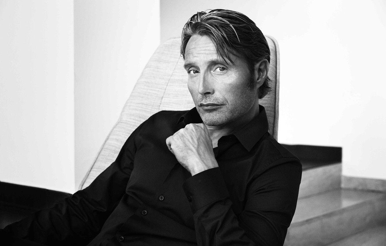 Mads Mikkelsen, Pose, Schauspieler, Bild, Kunst, 1340x850 HD Desktop