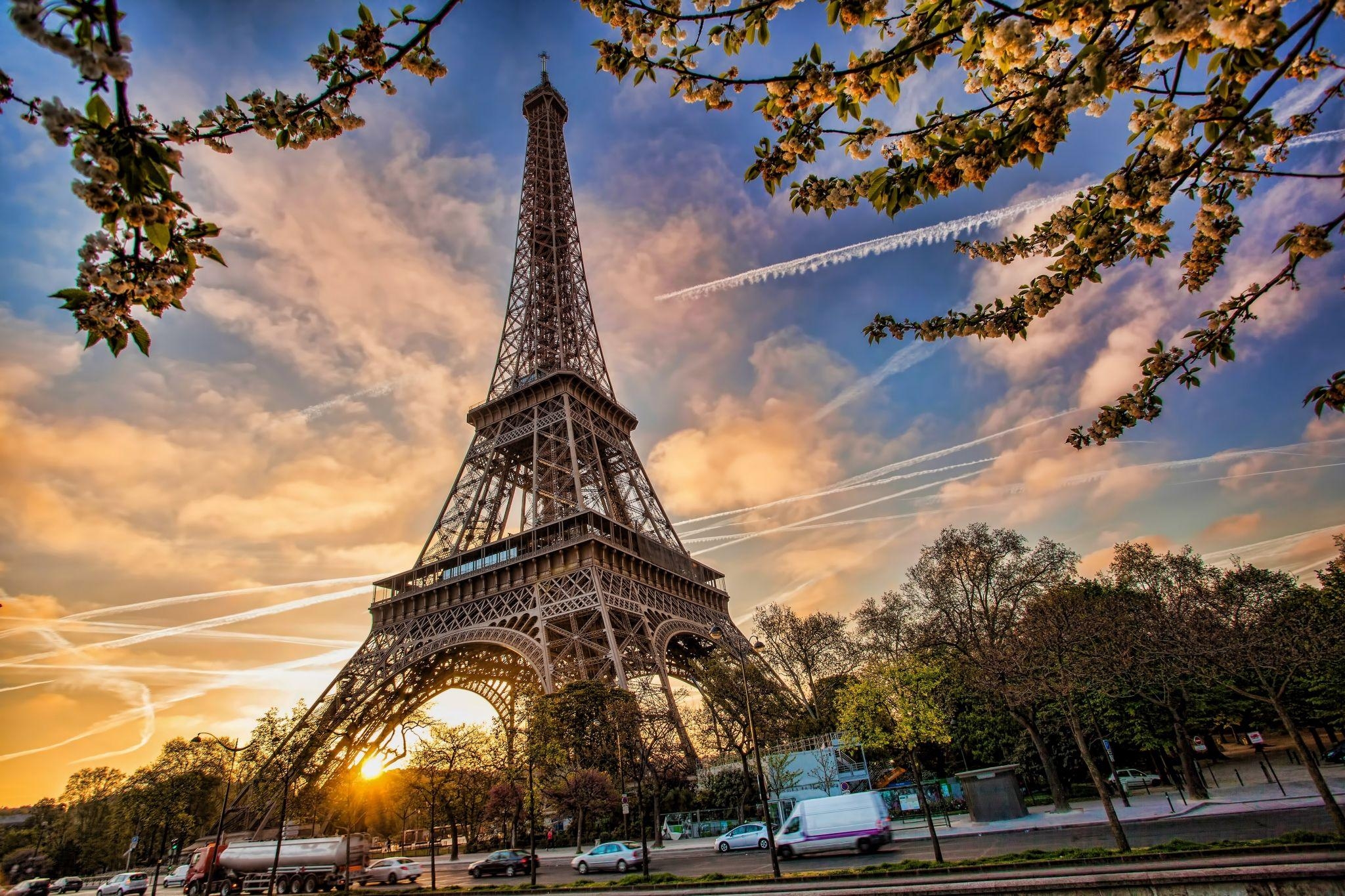 Paris, Eiffelturm, Stadtbild, Architektur, Kultur, 2050x1370 HD Desktop