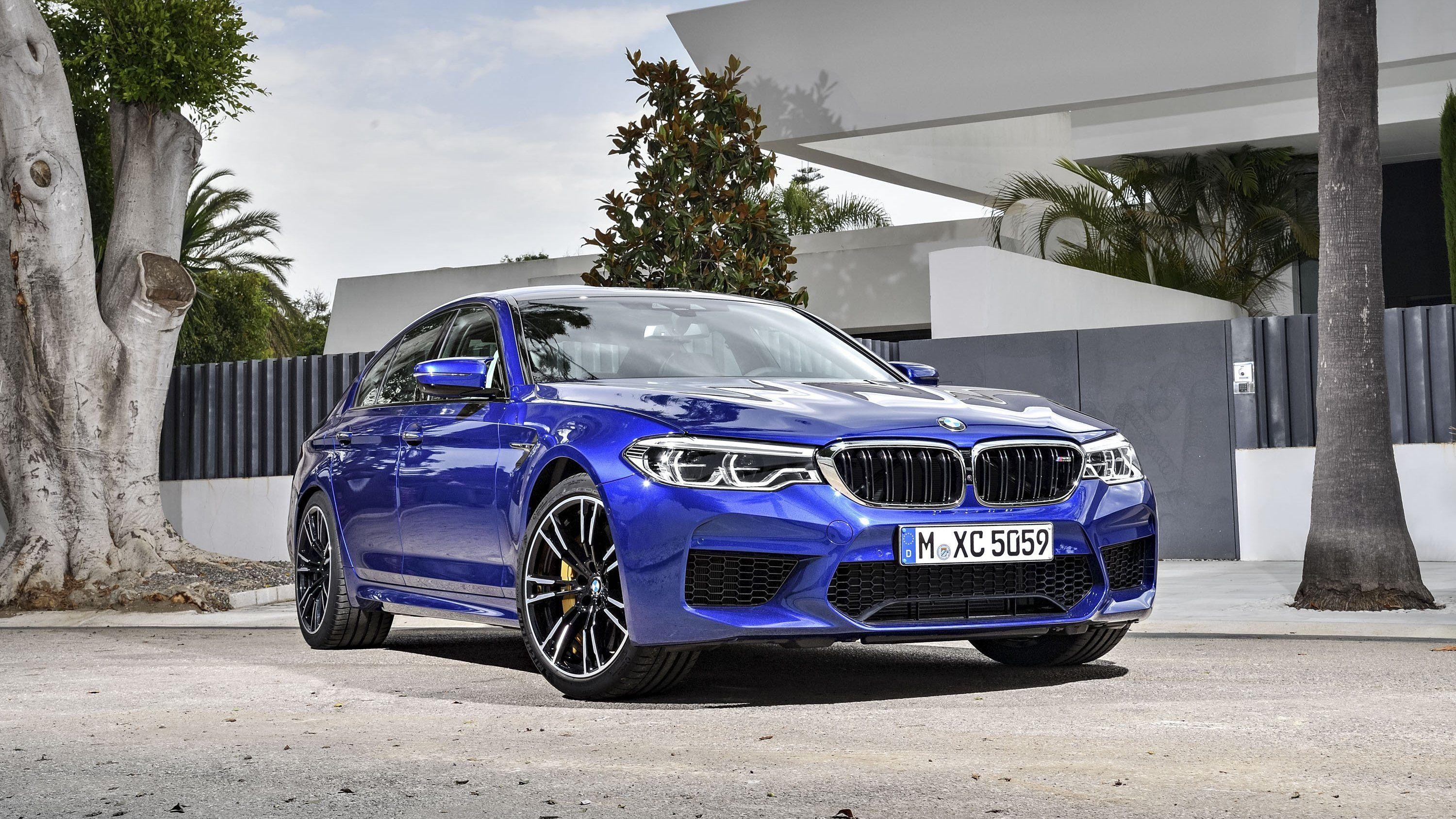 BMW M5, 2018, Hintergrund, Auto, Tagesbild, 3000x1690 HD Desktop