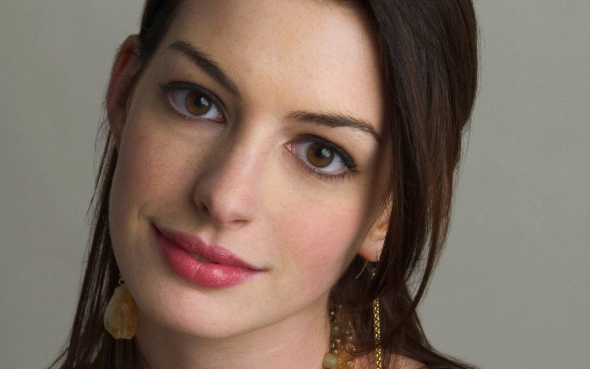 Anne Hathaway, Gesicht, Nahaufnahme, Schauspielerin, Hollywood, 1920x1200 HD Desktop