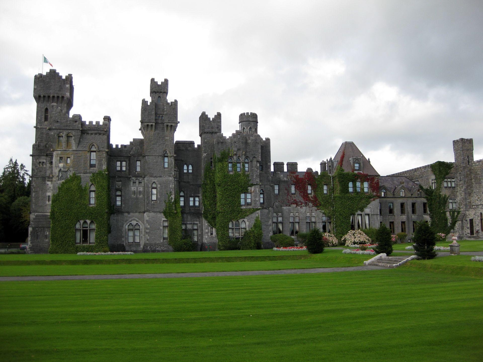 Ashford Castle, Irland, Luxuriöse Unterkunft, Historische Stätten, 1920x1440 HD Desktop