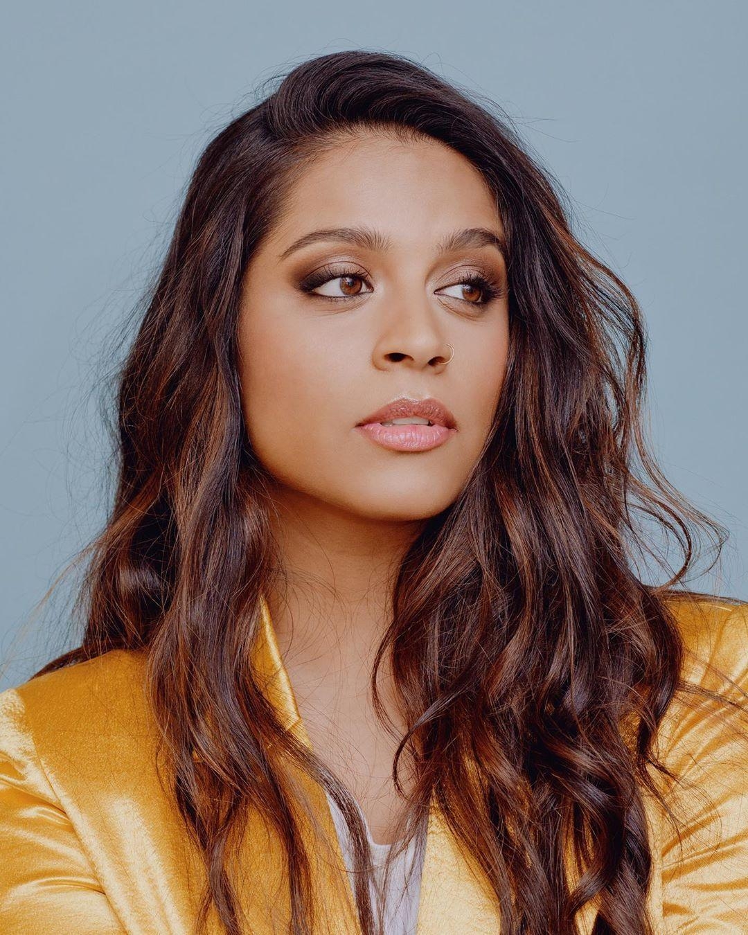 Lilly Singh, Instagram, Selbstwert, Motivation, Social Media, 1080x1350 HD Handy