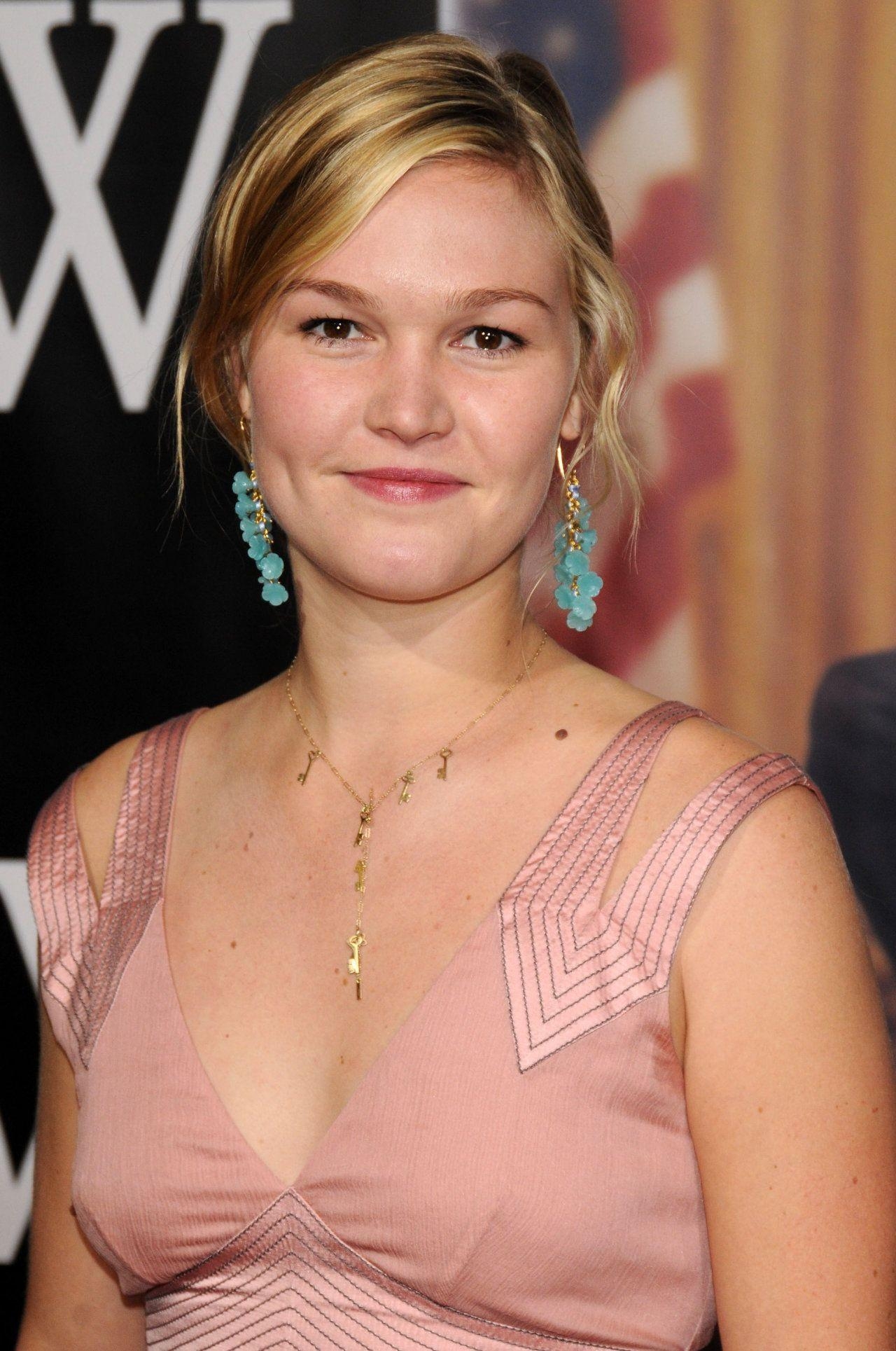 Julia Stiles, Prominente, Filmkunst, Hollywood, Berühmtheit, 1280x1930 HD Handy