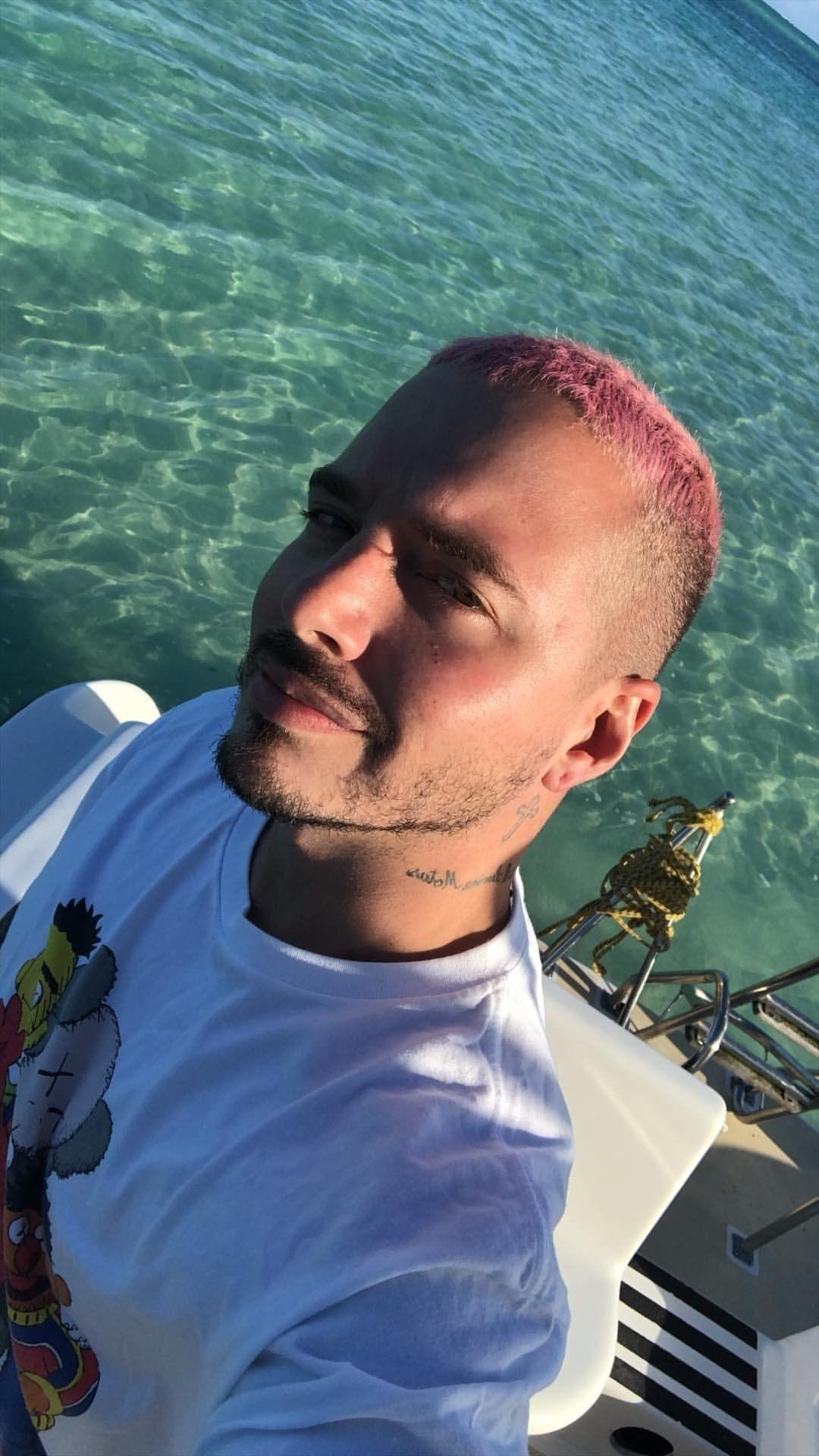 J Balvin, Selfie, Wallpaper, Haarschnitt, 2019, 1080x1920 Full HD Handy