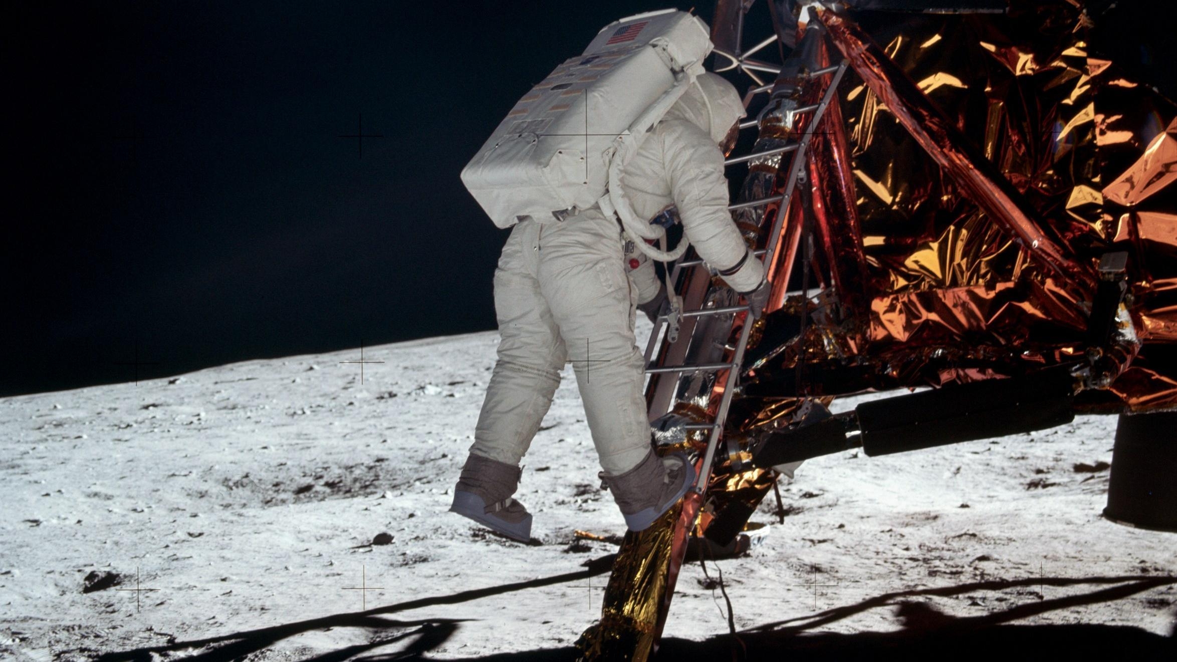 Apollo 11, Raumfahrt, Hintergrund, Bild, Mission, 2350x1330 HD Desktop