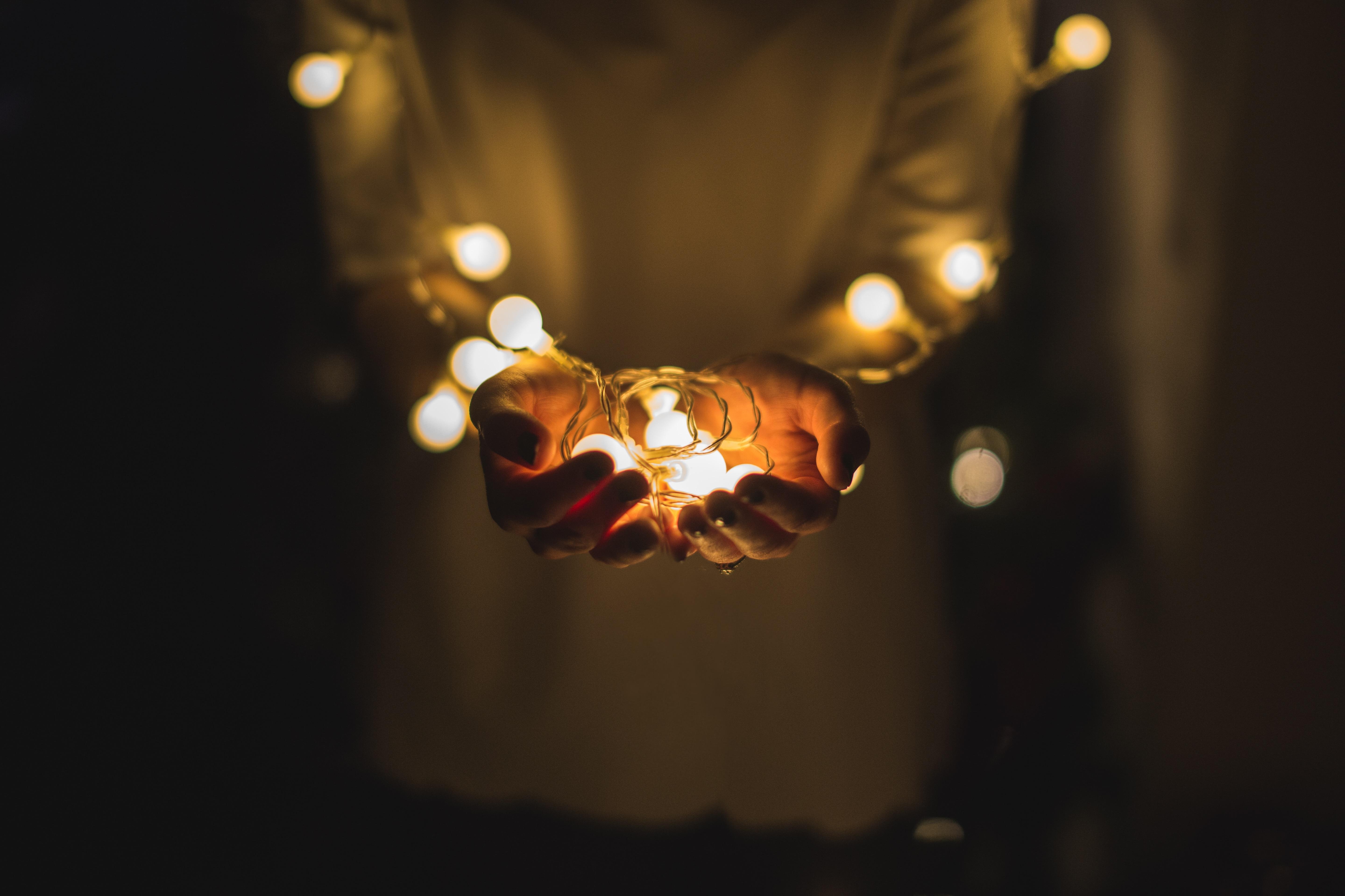 Fairy Lights, Feiertag, Pullover, Lichterkette, Weiß, 5760x3840 4K Desktop