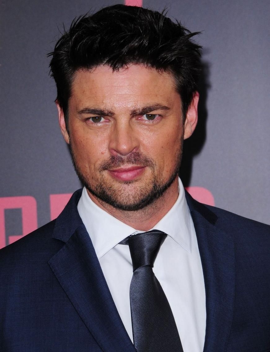 Karl Urban, Schauspieler, Filmstar, Kino, Fernsehserie, 880x1140 HD Handy