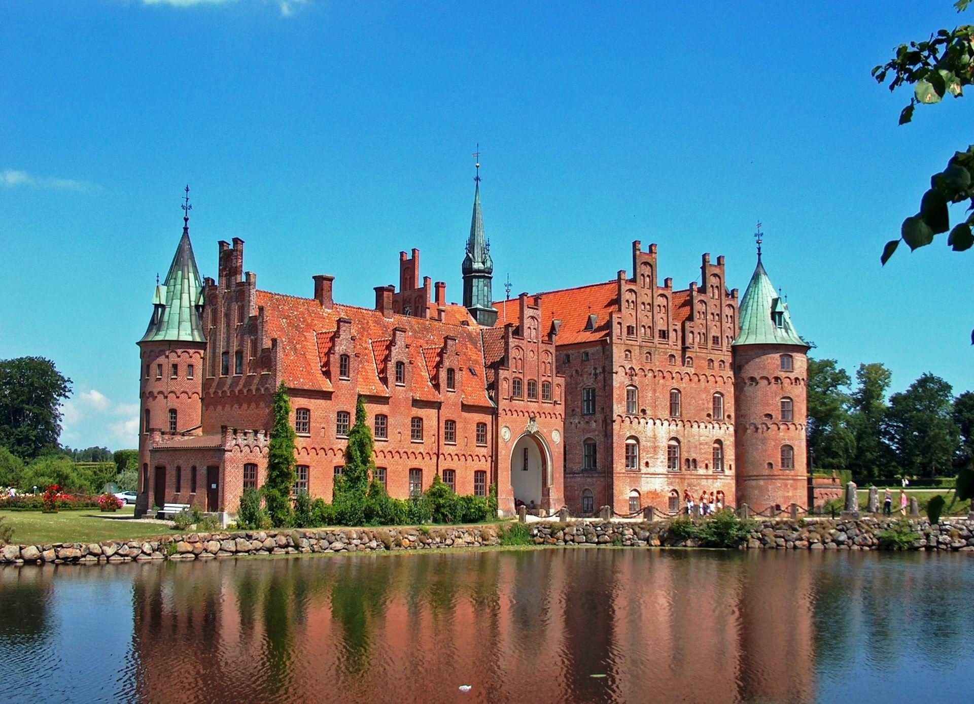 Dänische Schlösser, Egeskov Schloss, Dänemark, 1920x1390 HD Desktop