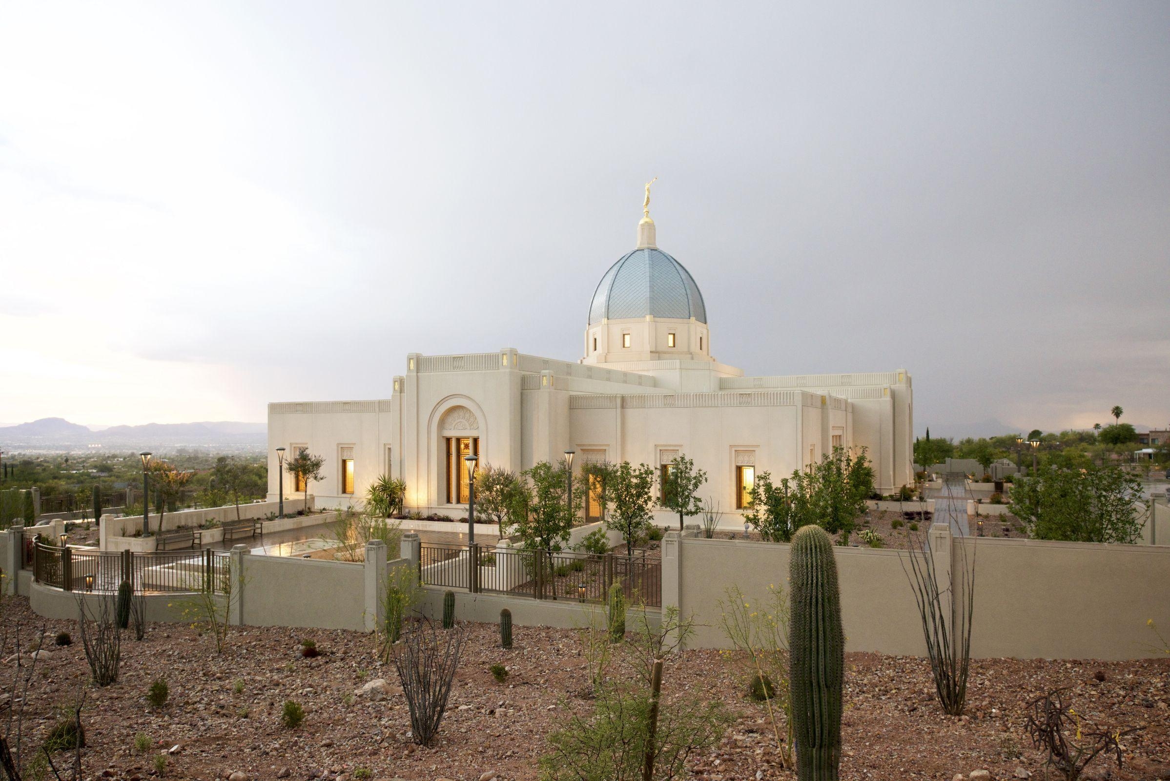 Tucson Tempel, Architektur, Außenansicht, Arizona, Spiritualität, 2400x1600 HD Desktop