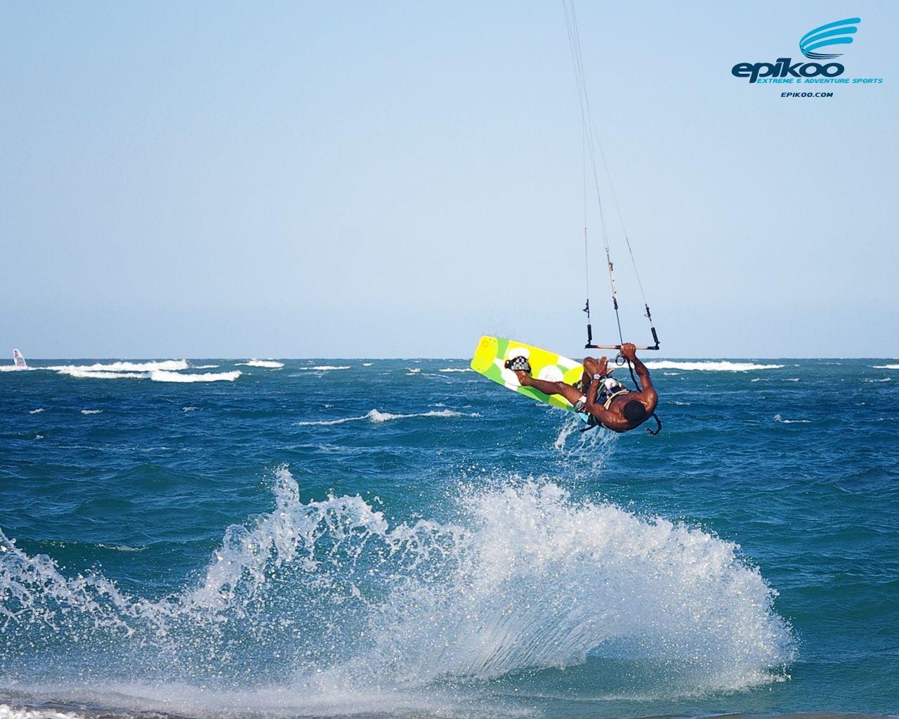 Kiteboarding, Hintergrundmotiv, Sportlichkeit, Strand, Hochgefühl, 1280x1030 HD Desktop