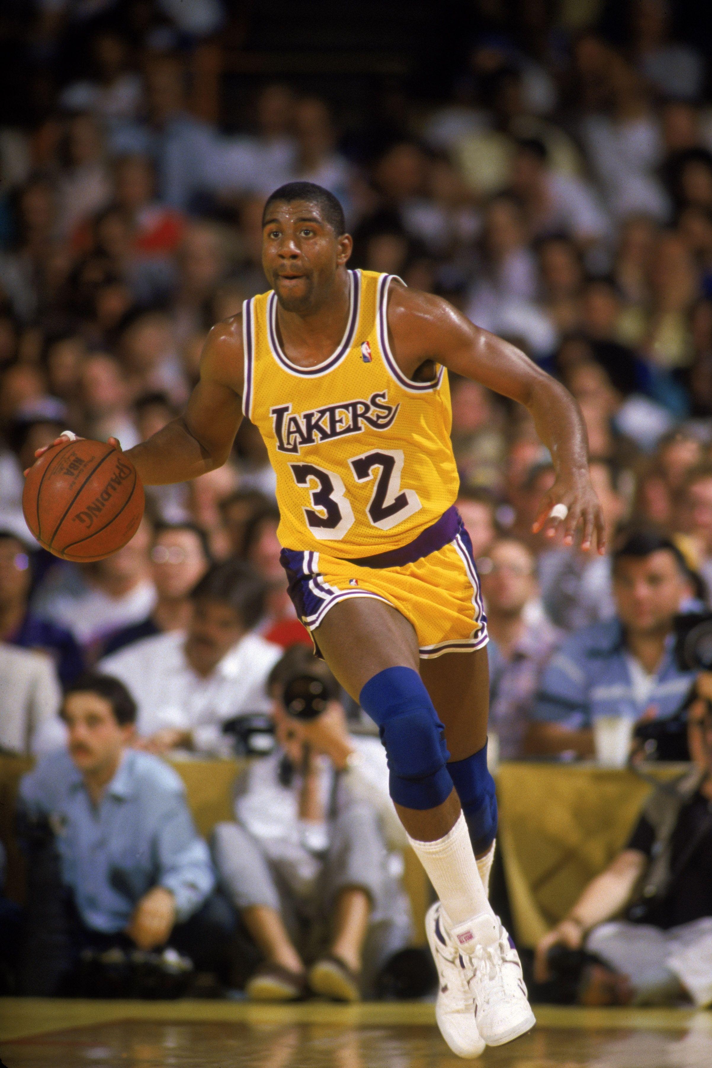 Magic Johnson, Basketball, Sport, Ikone, Hintergrund, 2410x3610 4K Handy