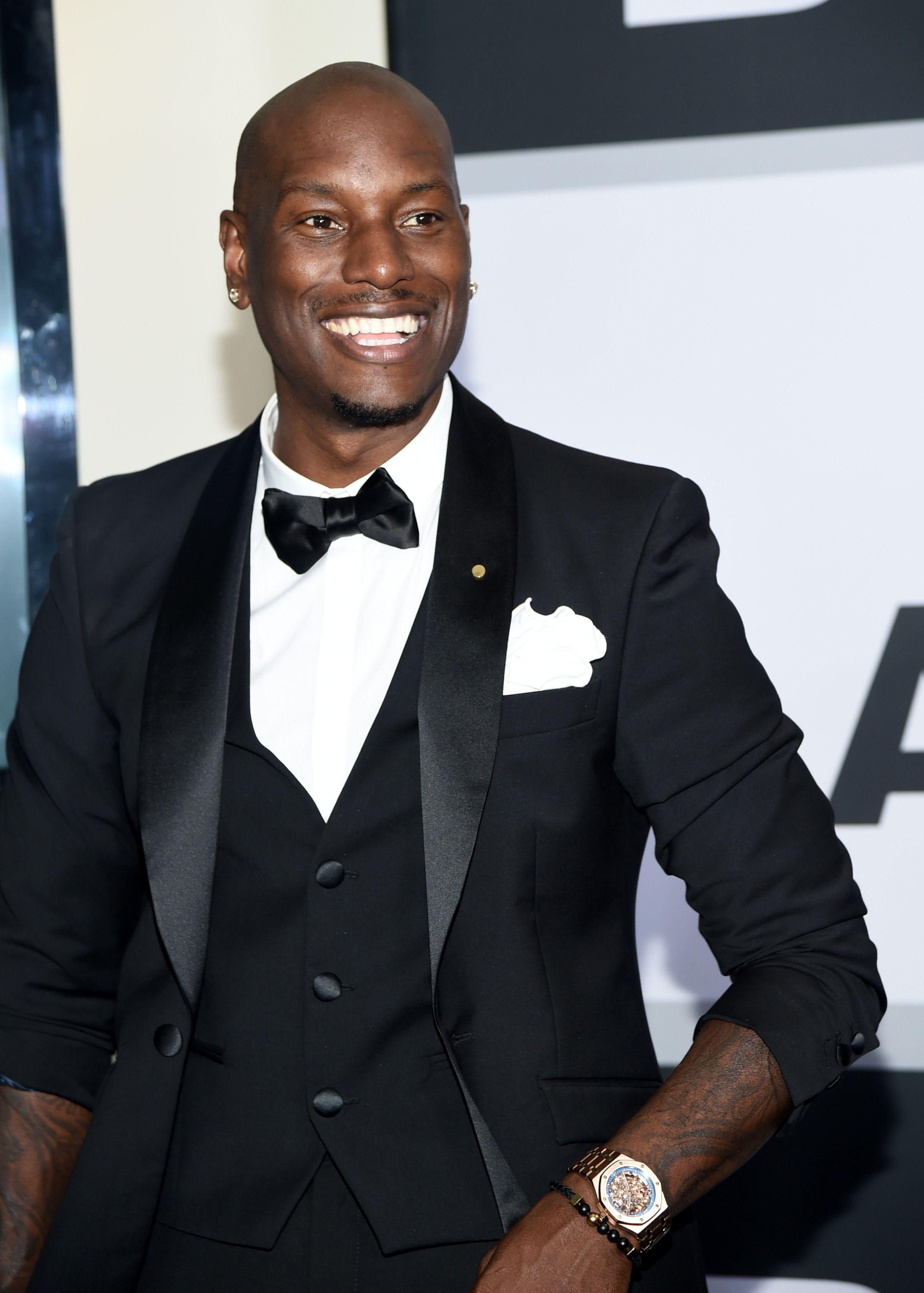 Tyrese Gibson, Schauspieler, Filme, Hintergrund, Bilder, 2390x3340 HD Handy