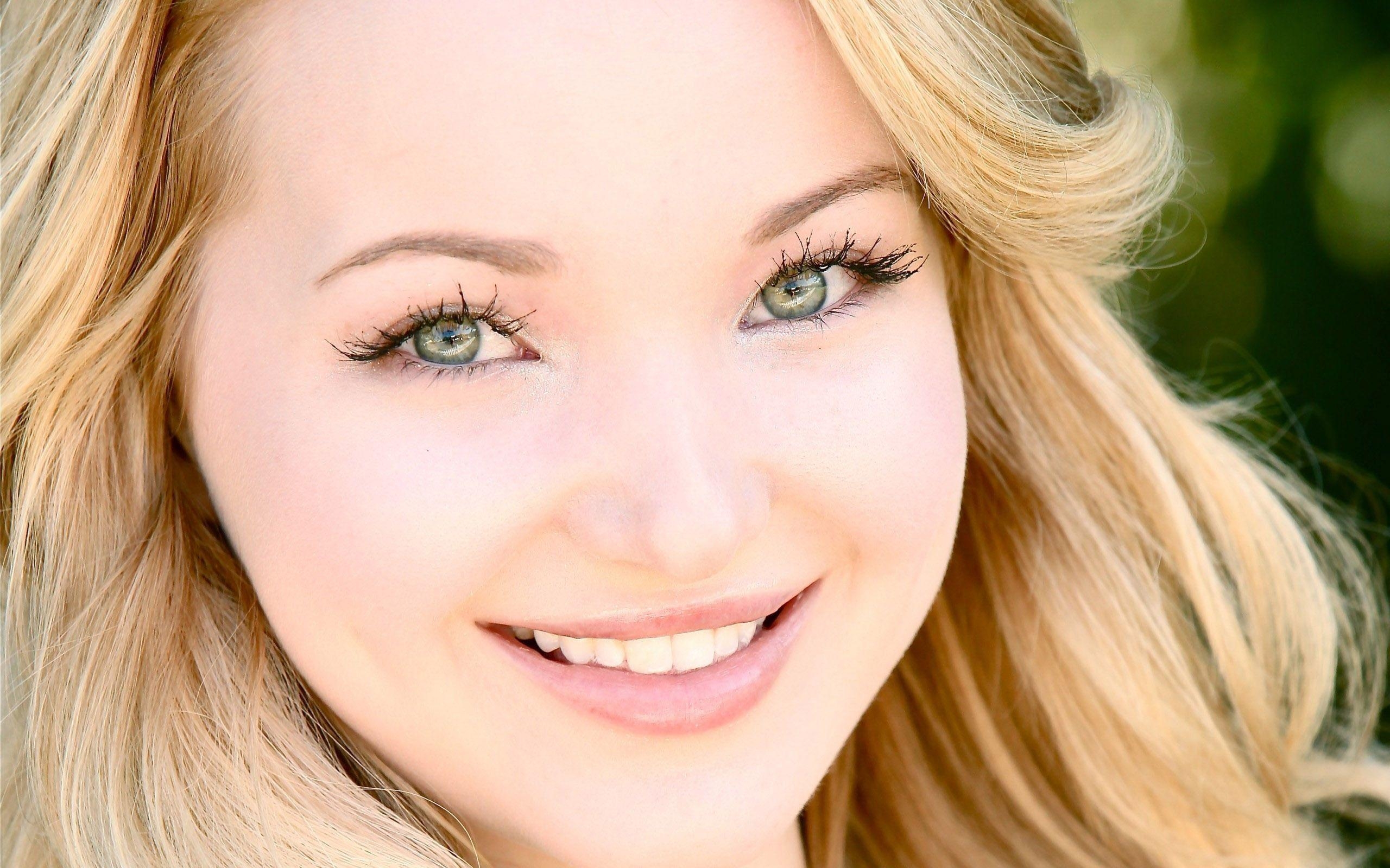 Dove Cameron, Full HD, Bild, Schauspielerin, Schönheit, 2560x1600 HD Desktop