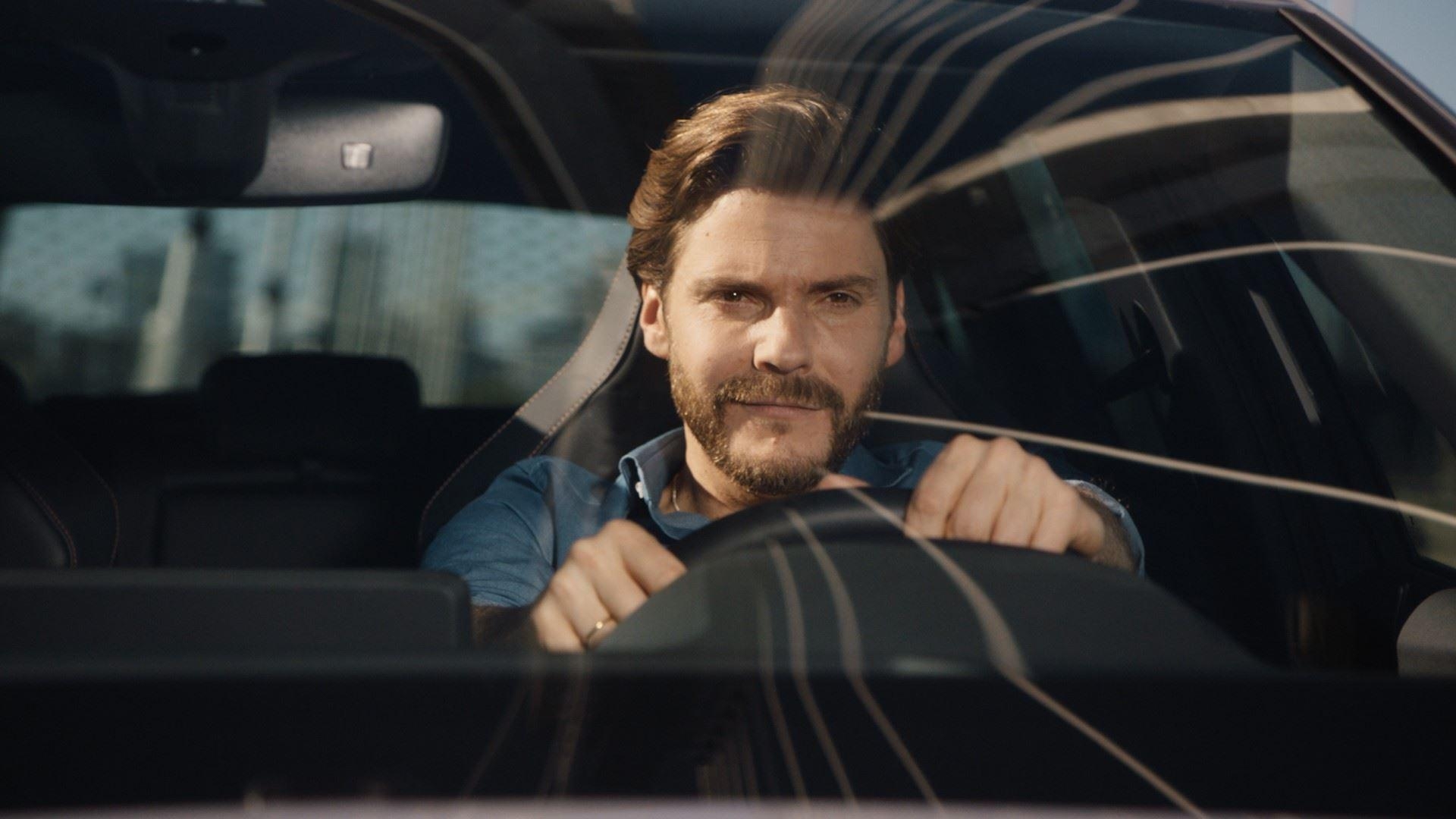 Daniel Brühl, Hollywood, Cupra, Leon eHybrid, Darsteller, 1920x1080 Full HD Desktop