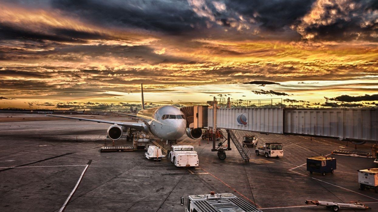 Startbahn, Flughafen, Flugzeug, Reisen, Luftfahrt, 1250x700 HD Desktop