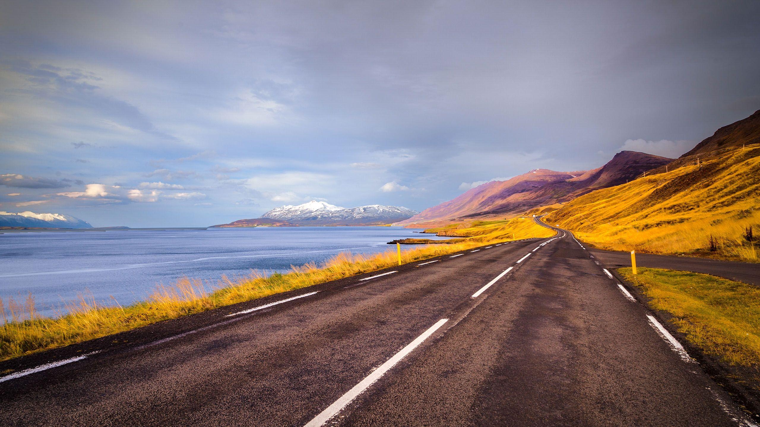 Island Straße, Akureyri, Landschaft, 2560x1440 HD Desktop