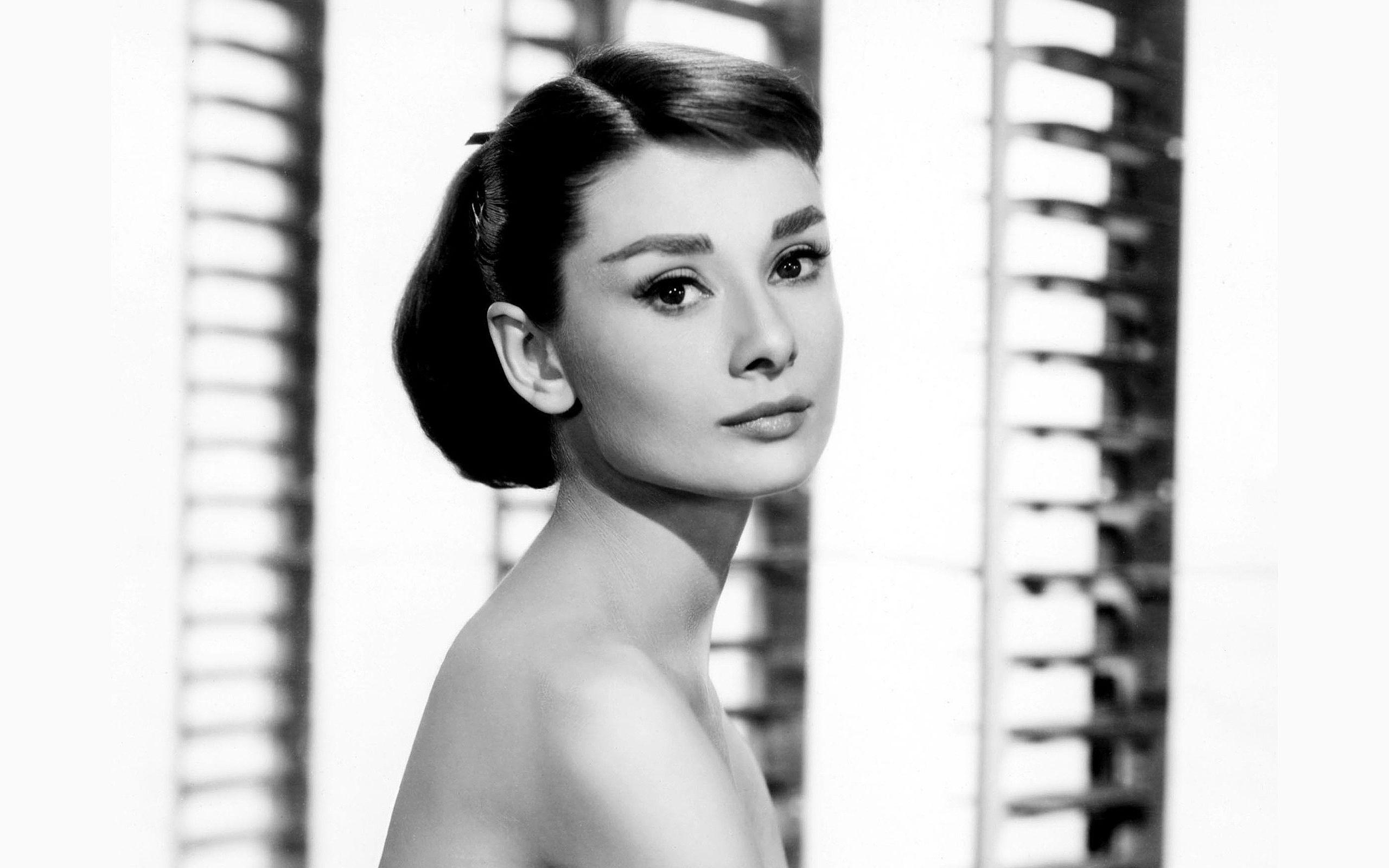 Audrey Hepburn, Prominente, 4K, Ultra HD, 2560x1600 HD Desktop