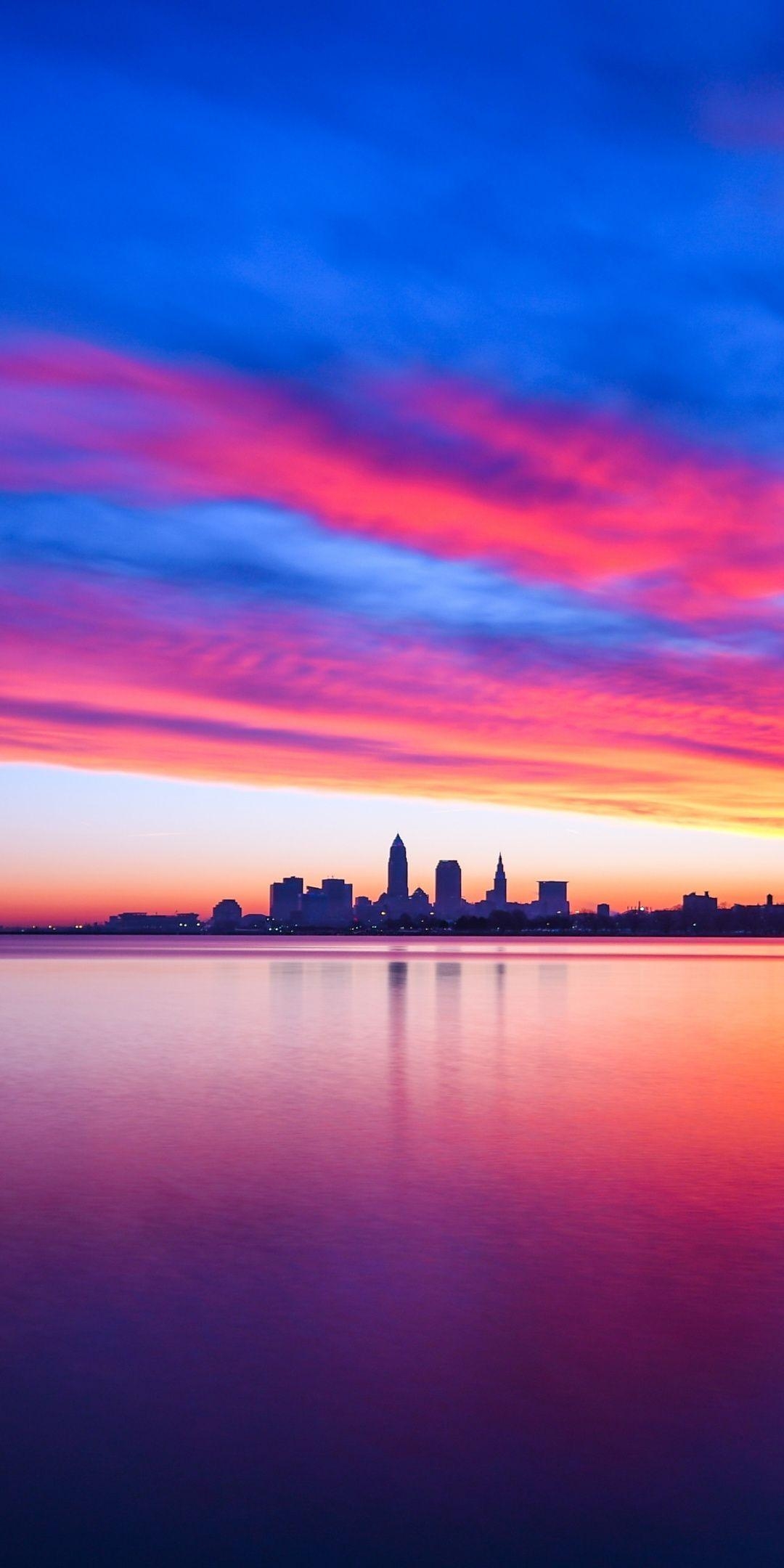 Cleveland, Sonnenuntergang, Landschaft, Farbenfroher Himmel, Reflexionen, 1080x2160 HD Handy