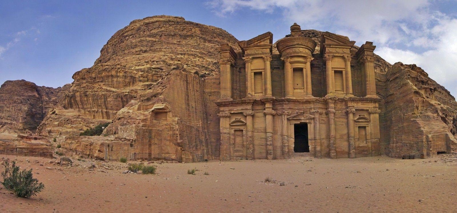 Petra in Jordanien, Download, Sehenswürdigkeiten, HD, Landschaft, 1600x750 Dual Screen Desktop