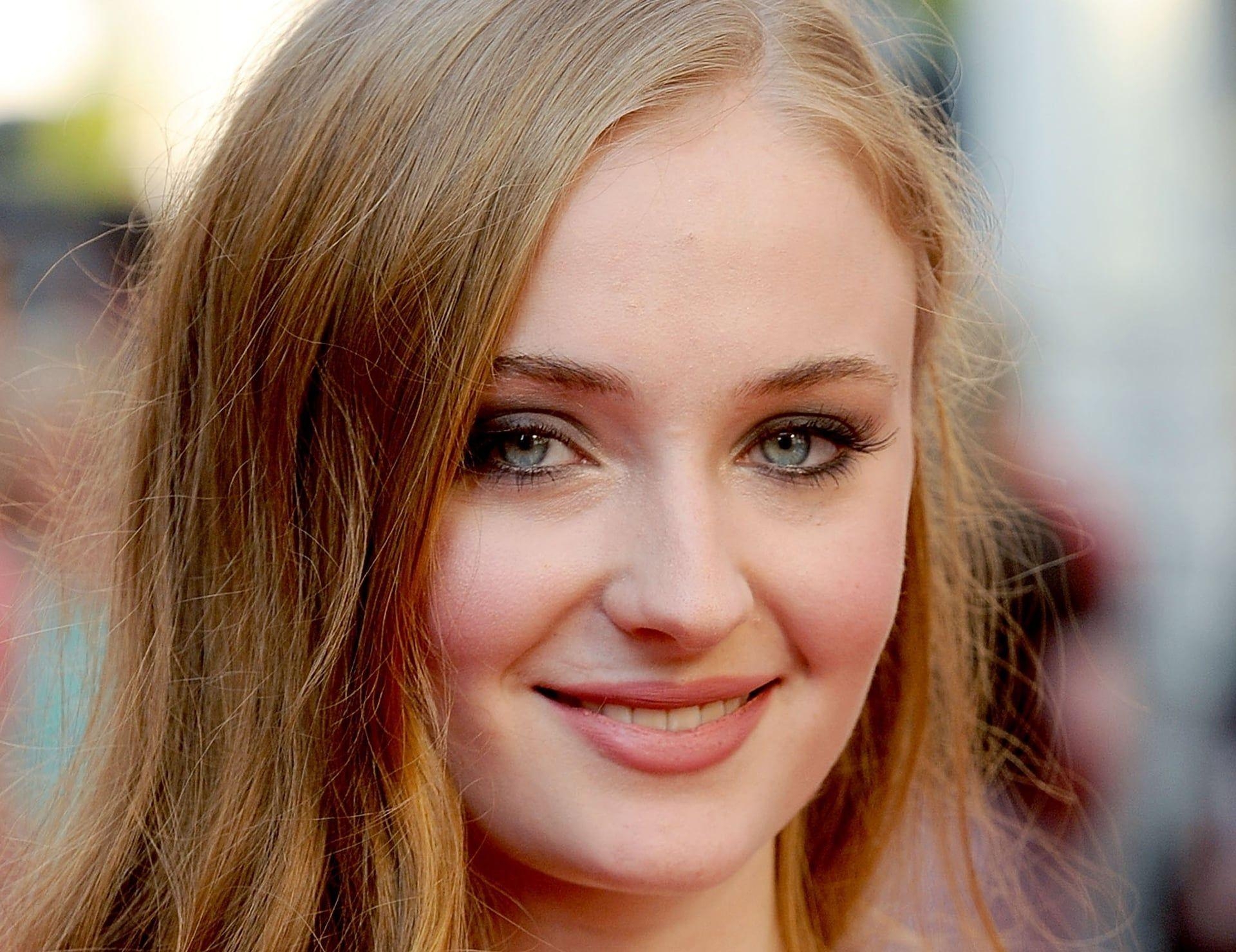 Sophie Turner, HD, Hintergrundbild, Schauspielerin, Wallpaper, 1920x1480 HD Desktop